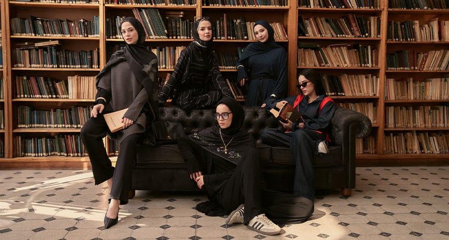 Modest Capsule Collection Chic: Back-to-School Outfits with Carell