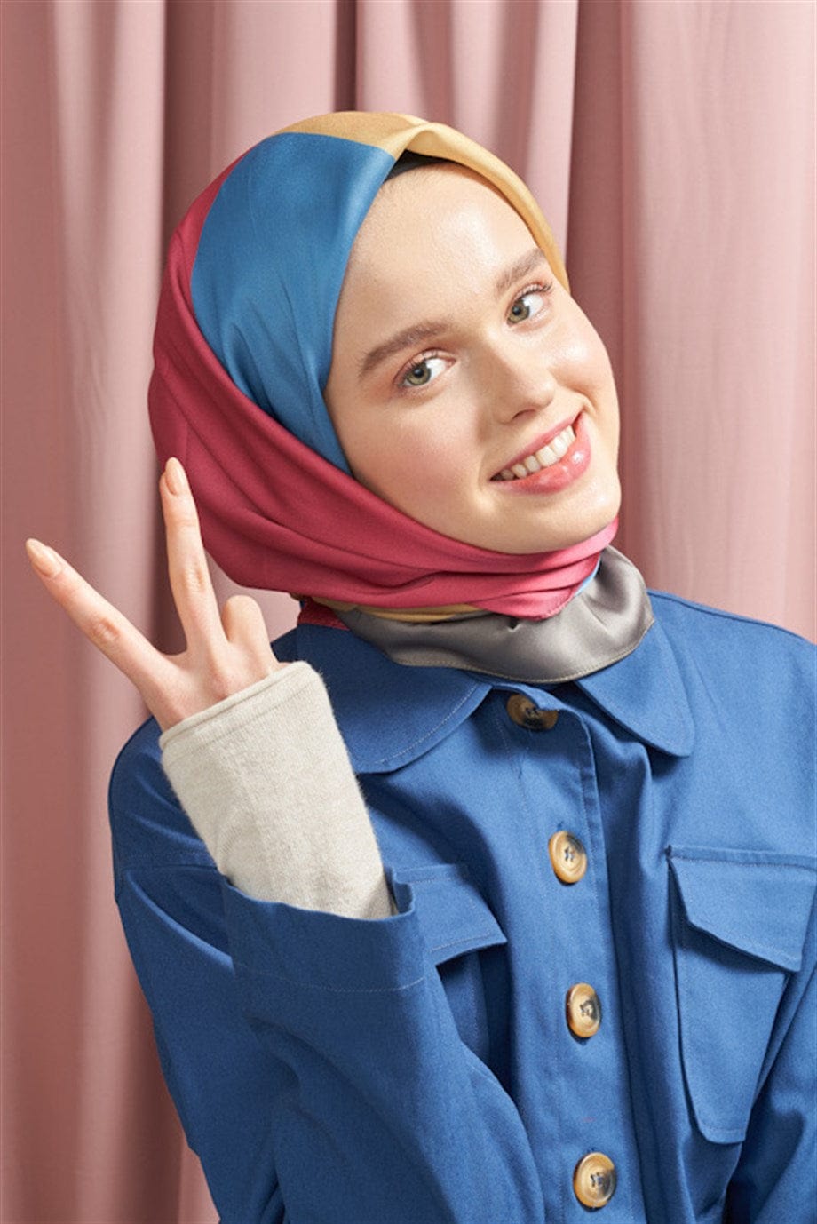 4-color-versatile-twill-square-scarf-1893.jpg
