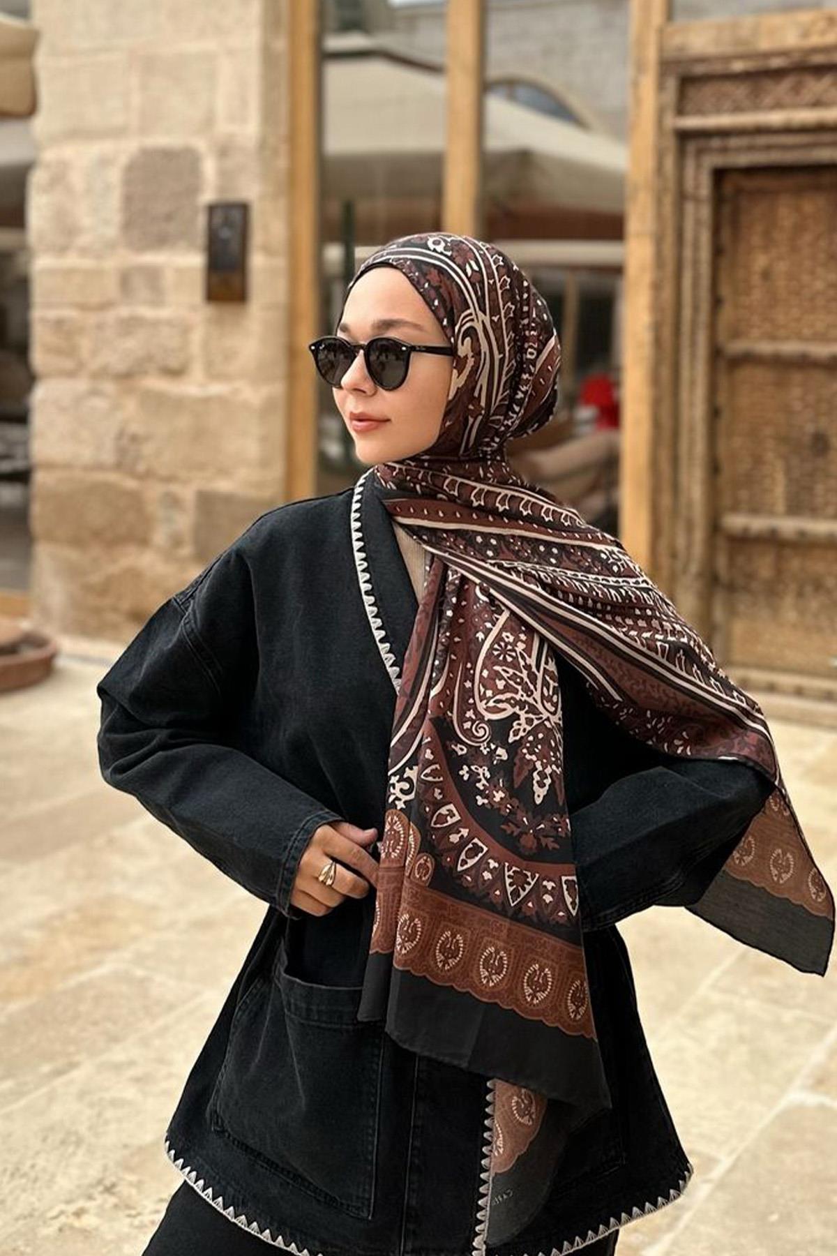 ahsen-alemdar-s-choice-mocha-dream-comfy-silk-scarf-brown-268.jpg