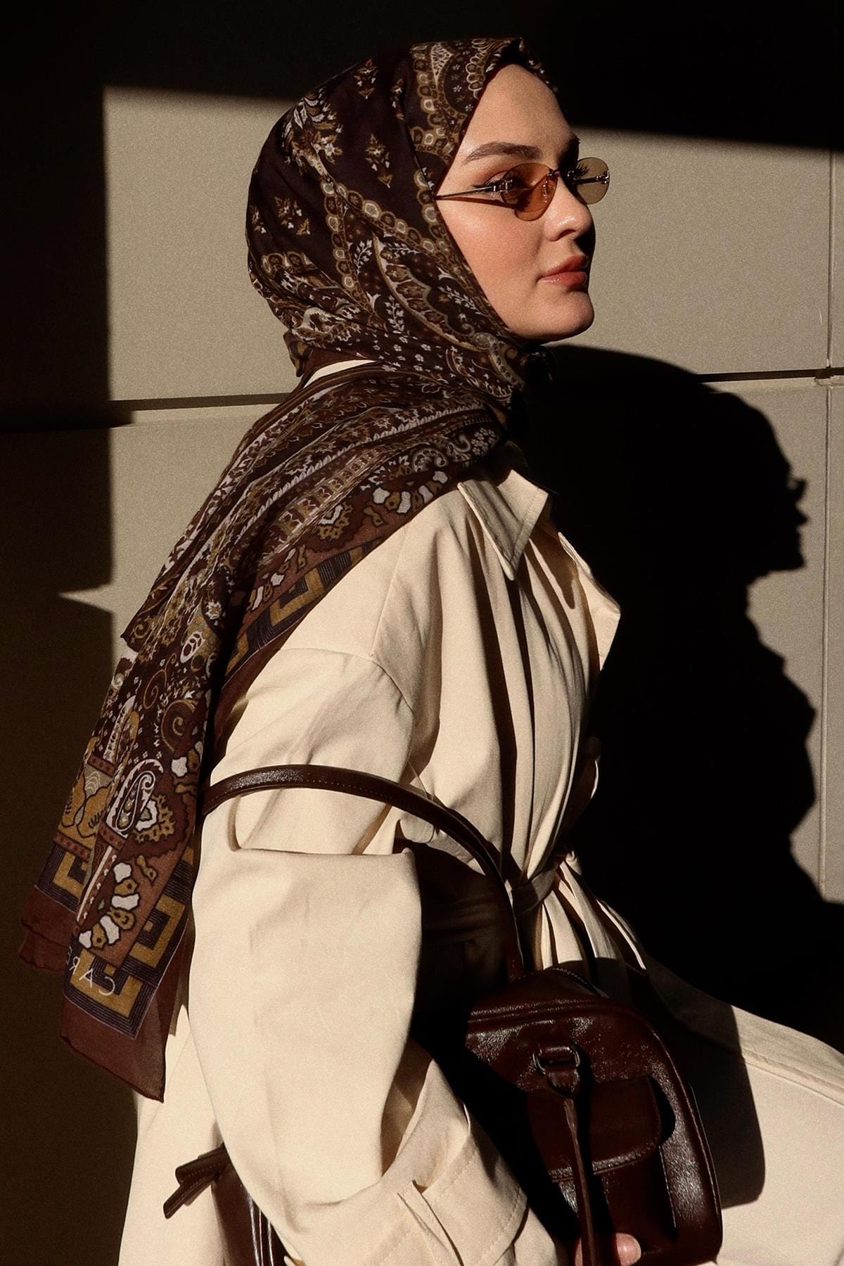 aleyna-atalar-s-choice-breeze-early-silk-scarf-khaki-2847.jpg