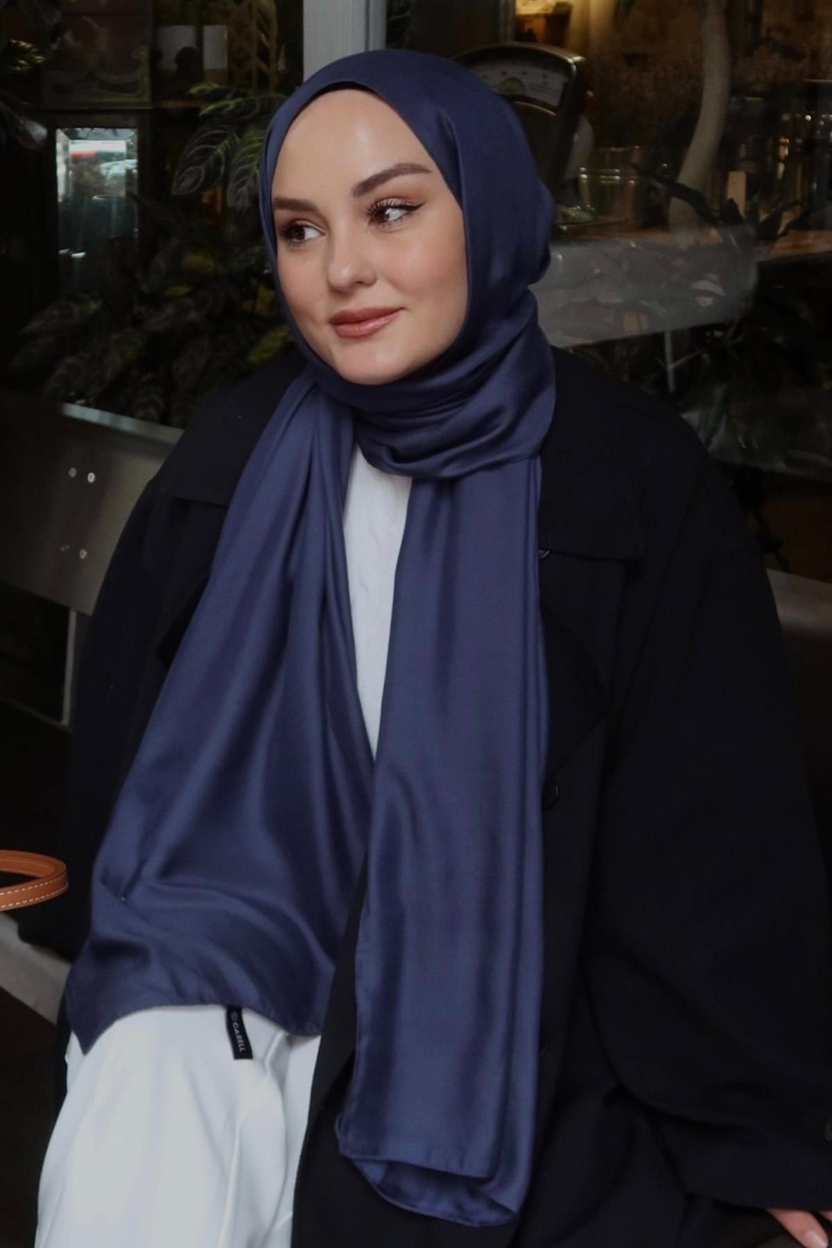 aleyna-atalar-s-choice-chantouk-reversible-silk-scarf-deep-blue-2691.jpg