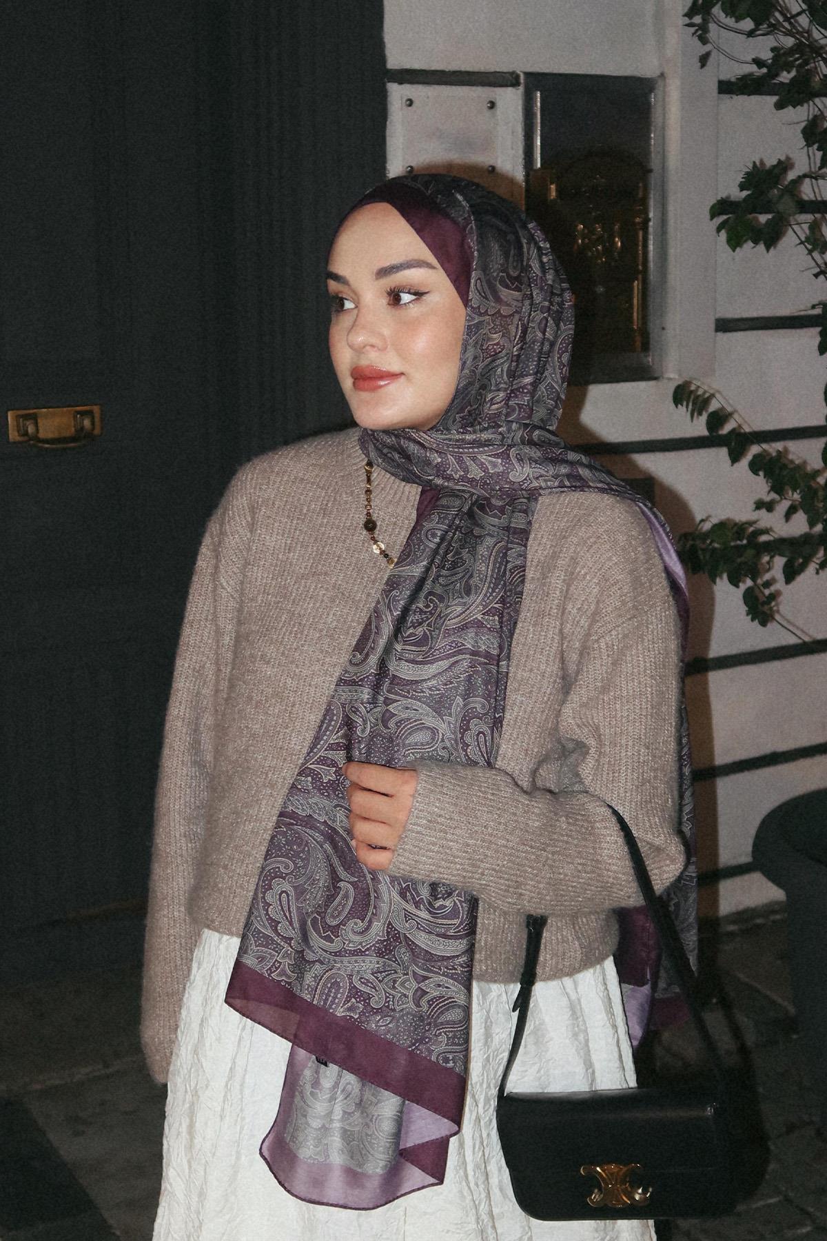 aleyna-atalar-s-choice-shades-nilla-cotton-scarf-reddish-1744_1fba525b-bc71-4692-adb2-dae9758fcb0a.jpg