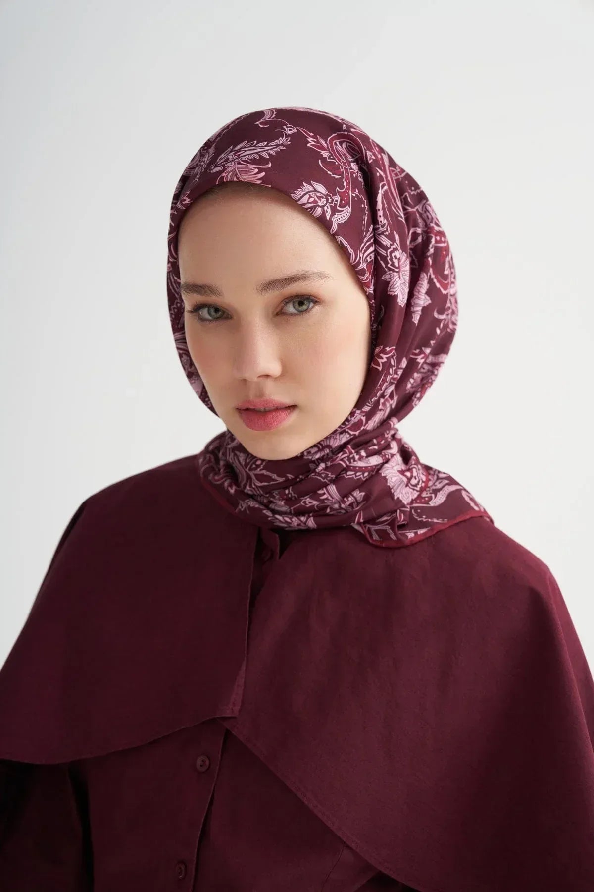 amaris-soft-scarf-burgundy-4915 - Carell Hijab