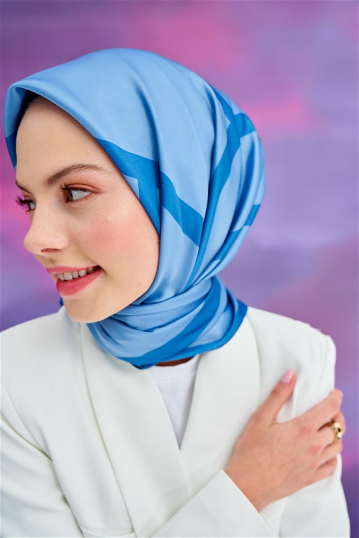 amora-twill-square-scarf-blue-1292.jpg