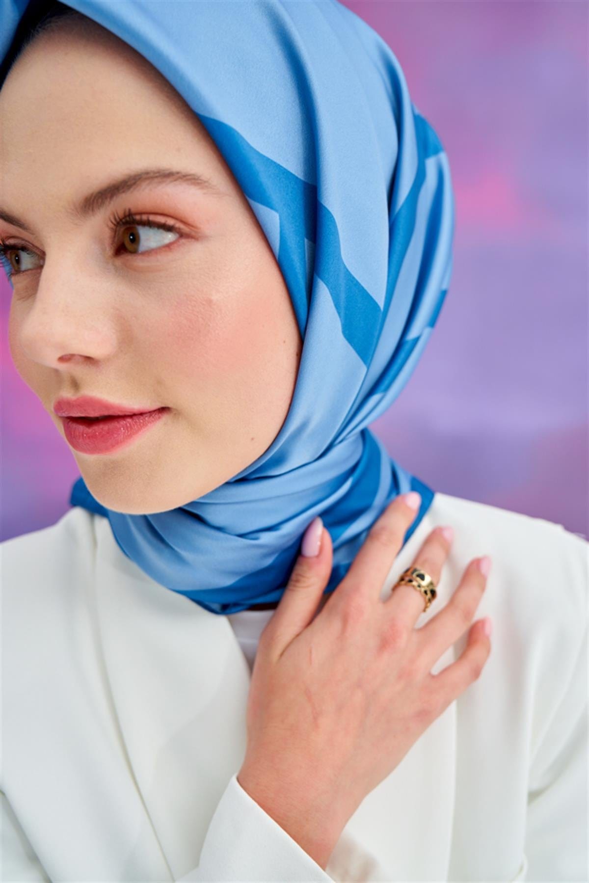 Amora Twill Square Scarf Blue