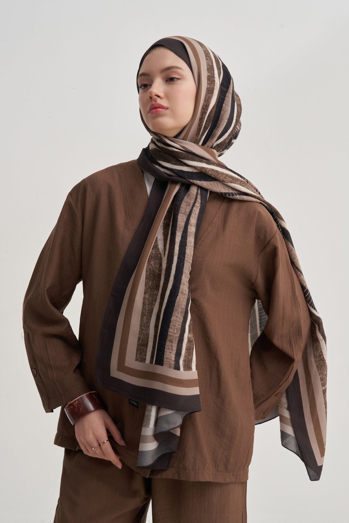 arden-vela-viscose-scarf-dark-brown-3643.jpg