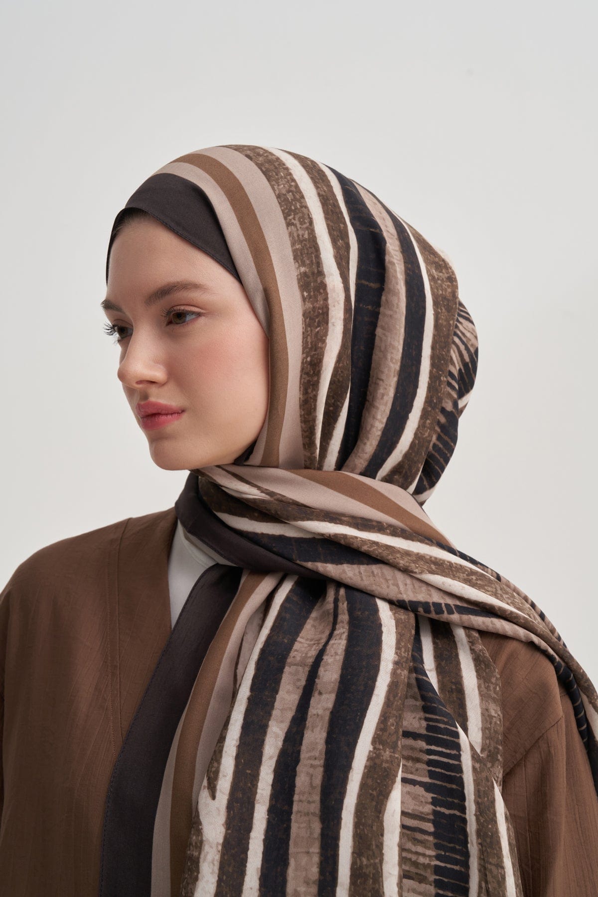 Arden Vela Viscose Scarf Dark Brown