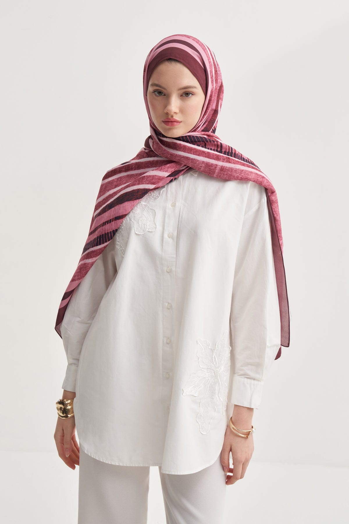 arden-vela-viscose-scarf-pink-3635.jpg