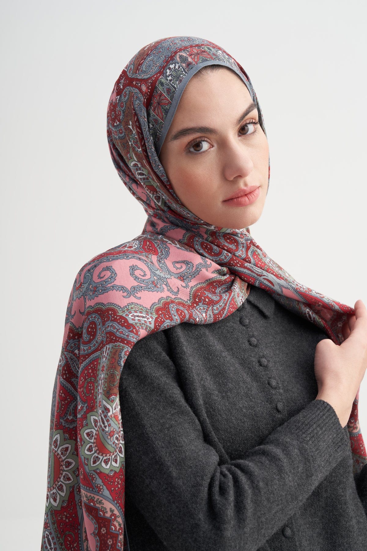 Aria Incira Viscose Scarf Soft Pink