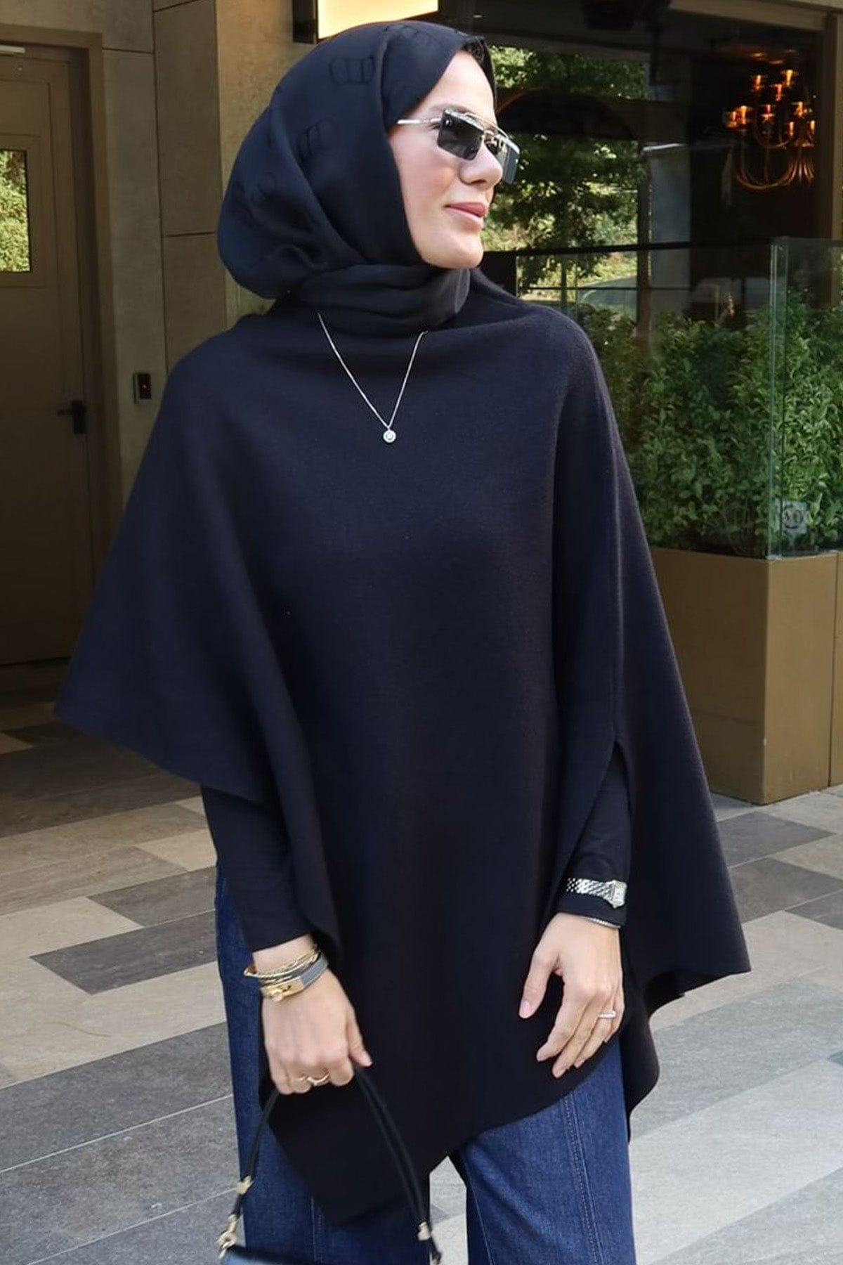 asymmetric-knit-robe-black-4083.jpg