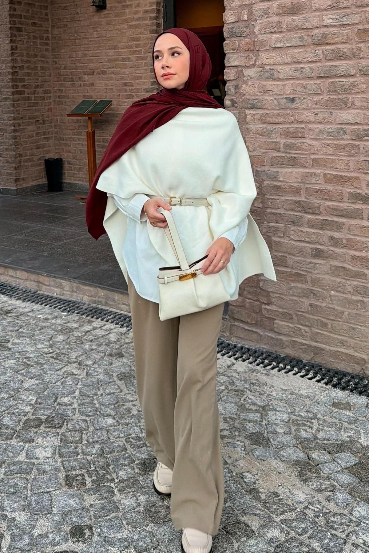 asymmetric-knit-robe-ecru-4110.jpg