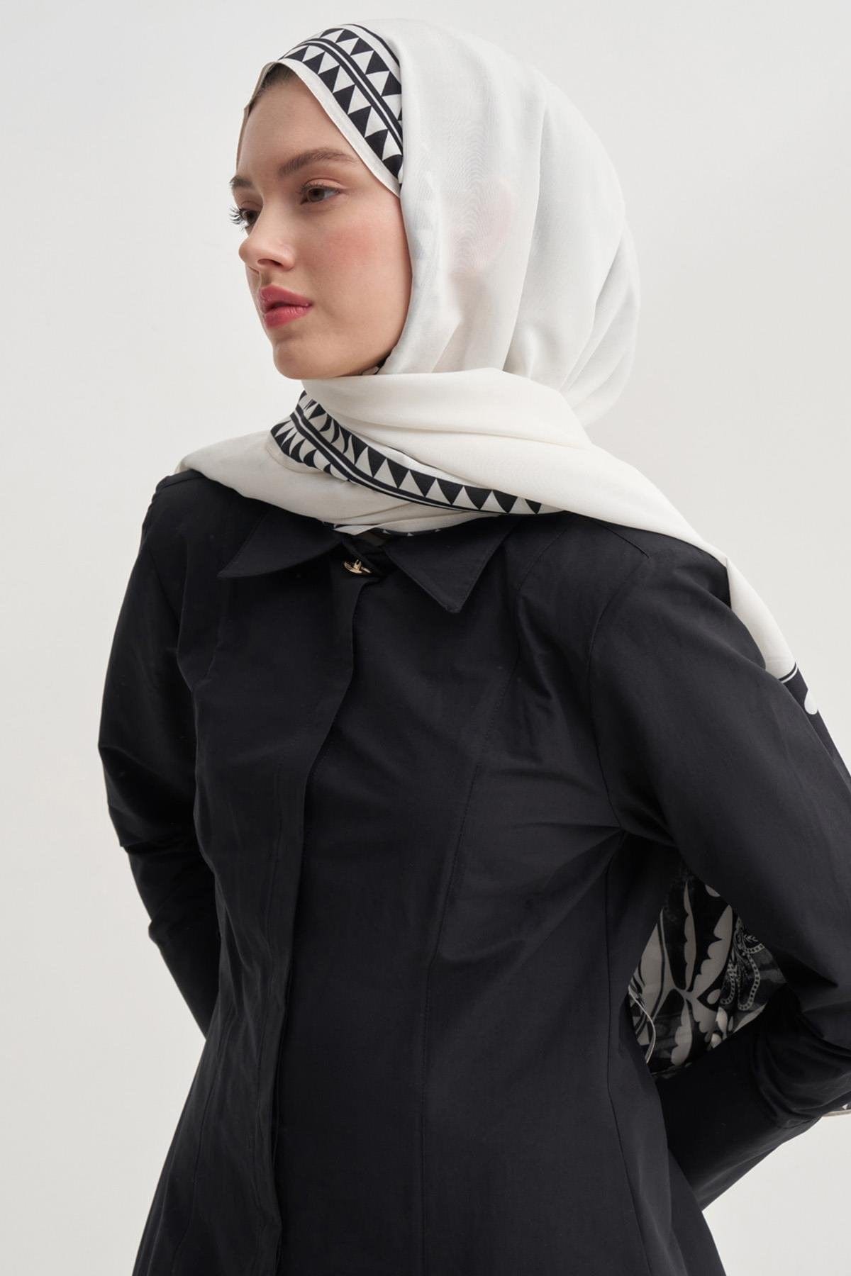 atlas-monogram-viscose-scarf-ecru-1411.jpg