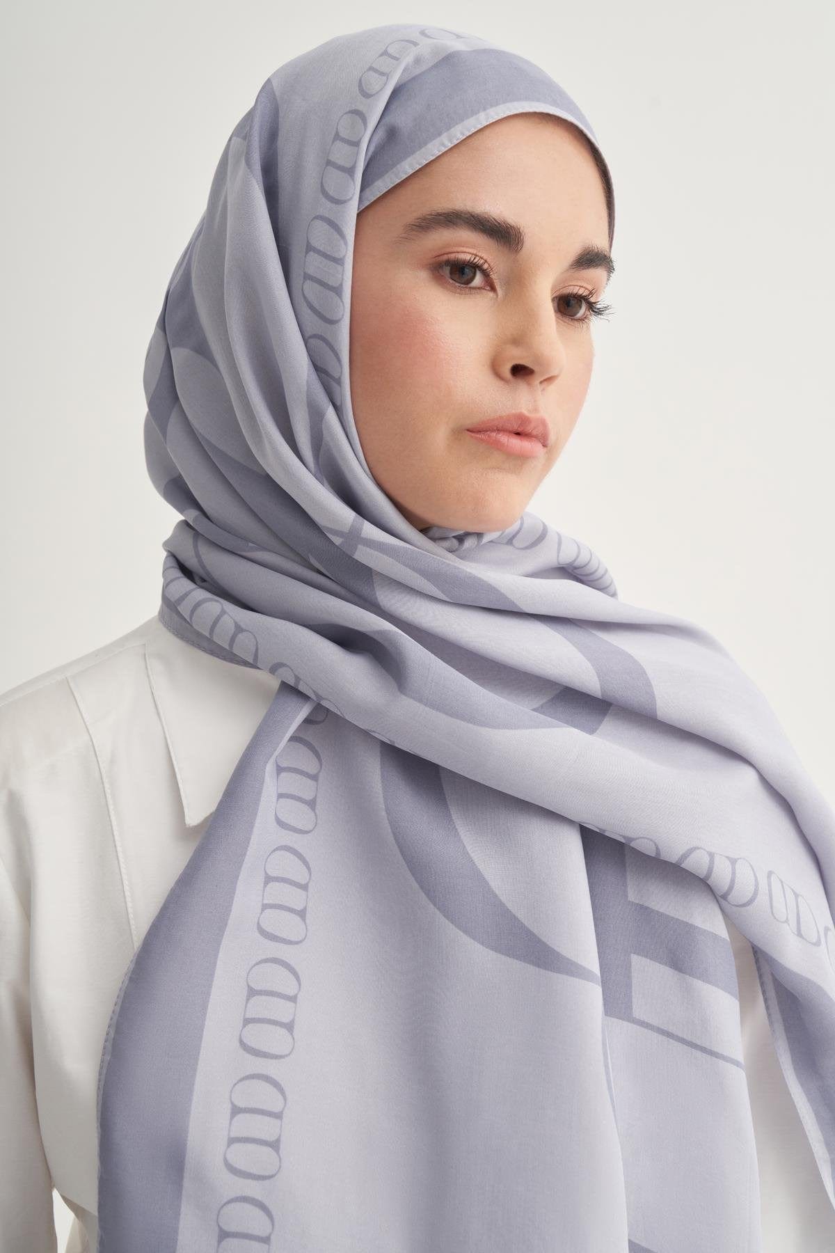 Aura Monogram Viscose Scarf Smoky
