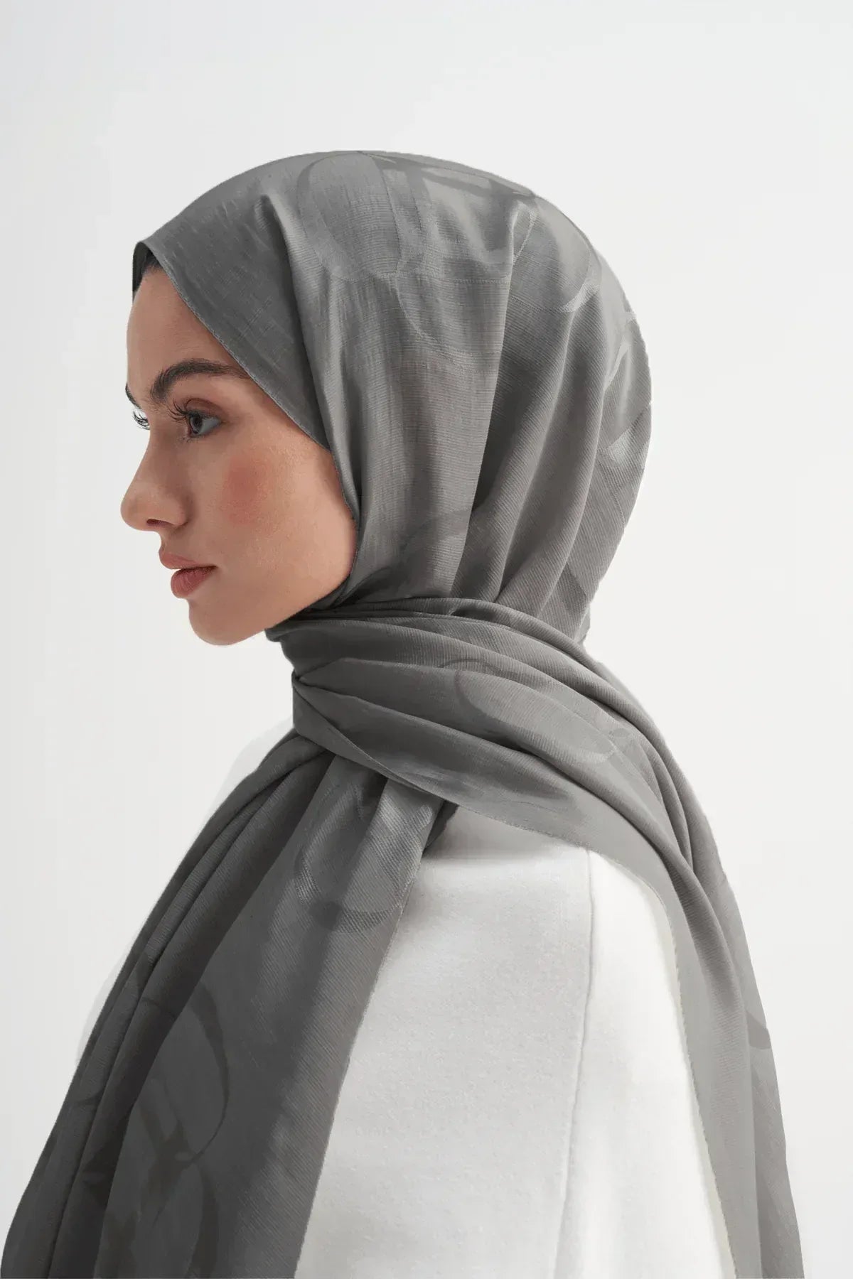 aura-pattern-rina-floss-jacquard-scarfs-anthracite-5124 - Carell Hijab