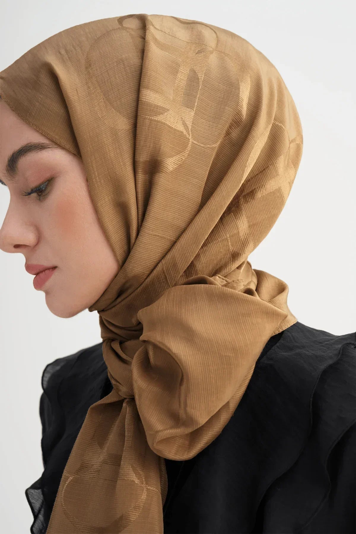 Aura Pattern Rina Viscose Scarf Red Brown - Carell Hijab