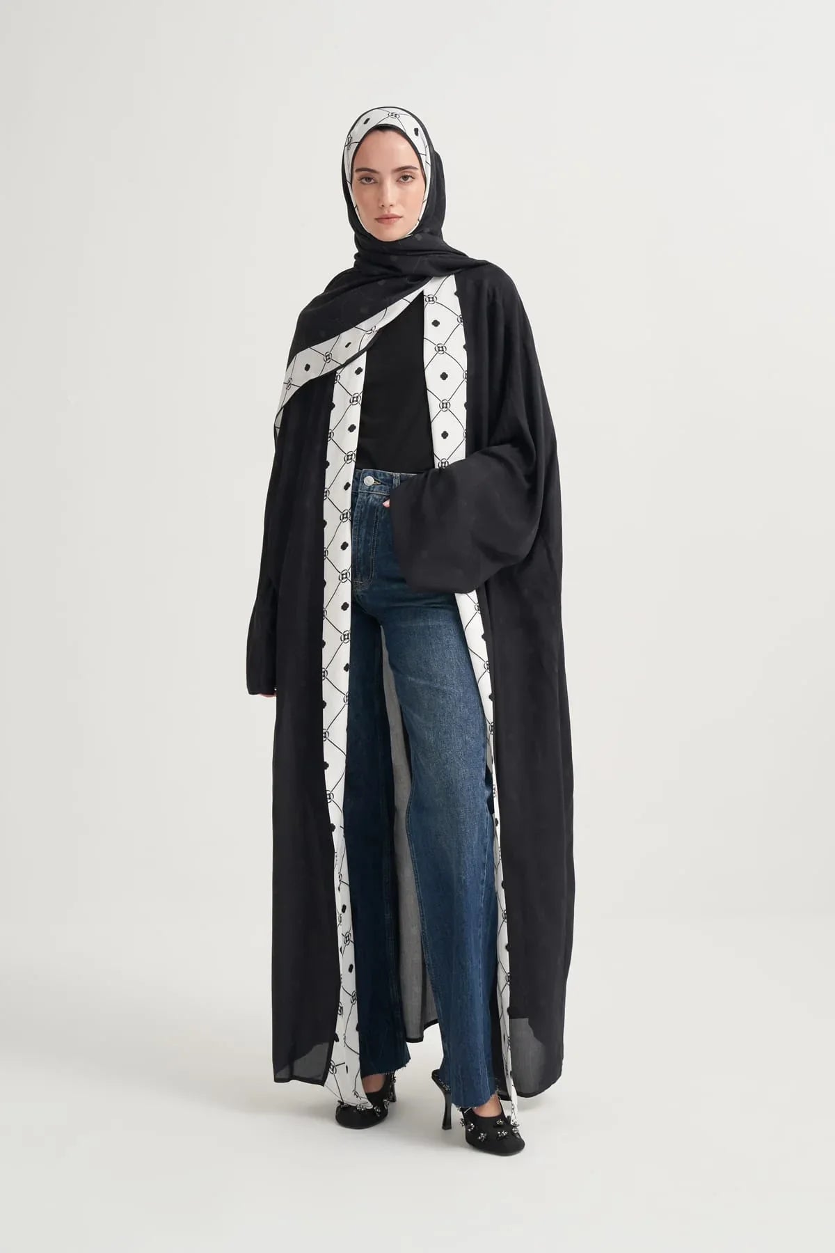 aura-viscose-abaya-black-5521 - Carell Hijab
