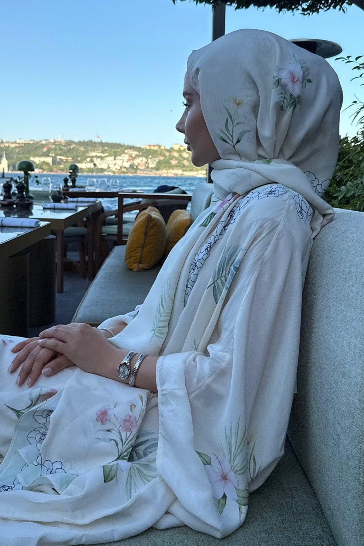 banu-s-choice-rosmina-monogram-viscose-scarf-cream-2559.jpg