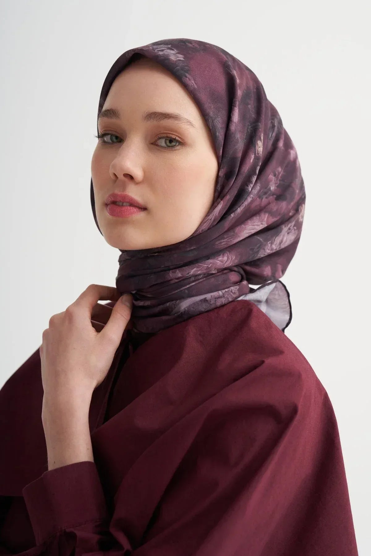 batik-soft-scarf-plum-4912 - Carell Hijab