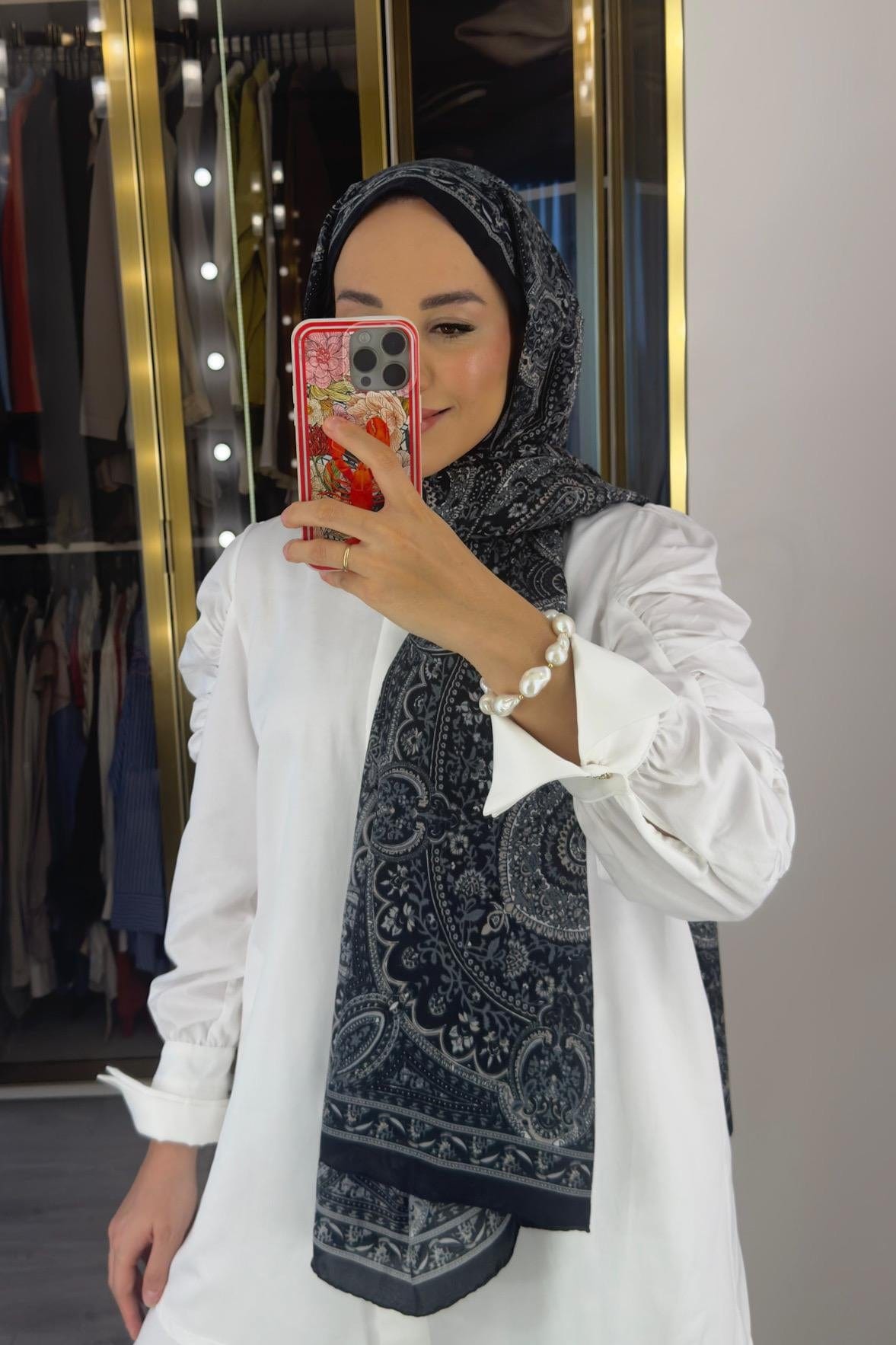 betul-duman-s-choice-ethnich-comfy-silk-scarf-black-306.jpg