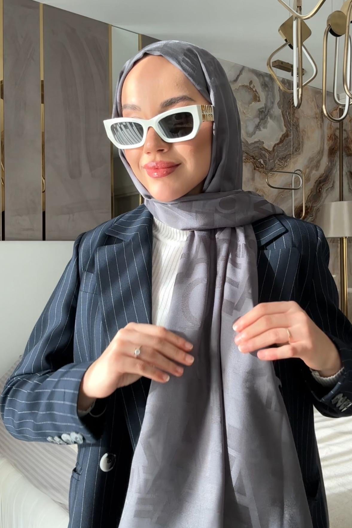 betul-duman-s-choice-script-pattern-jacquard-italian-silk-scarf-grey-567.jpg