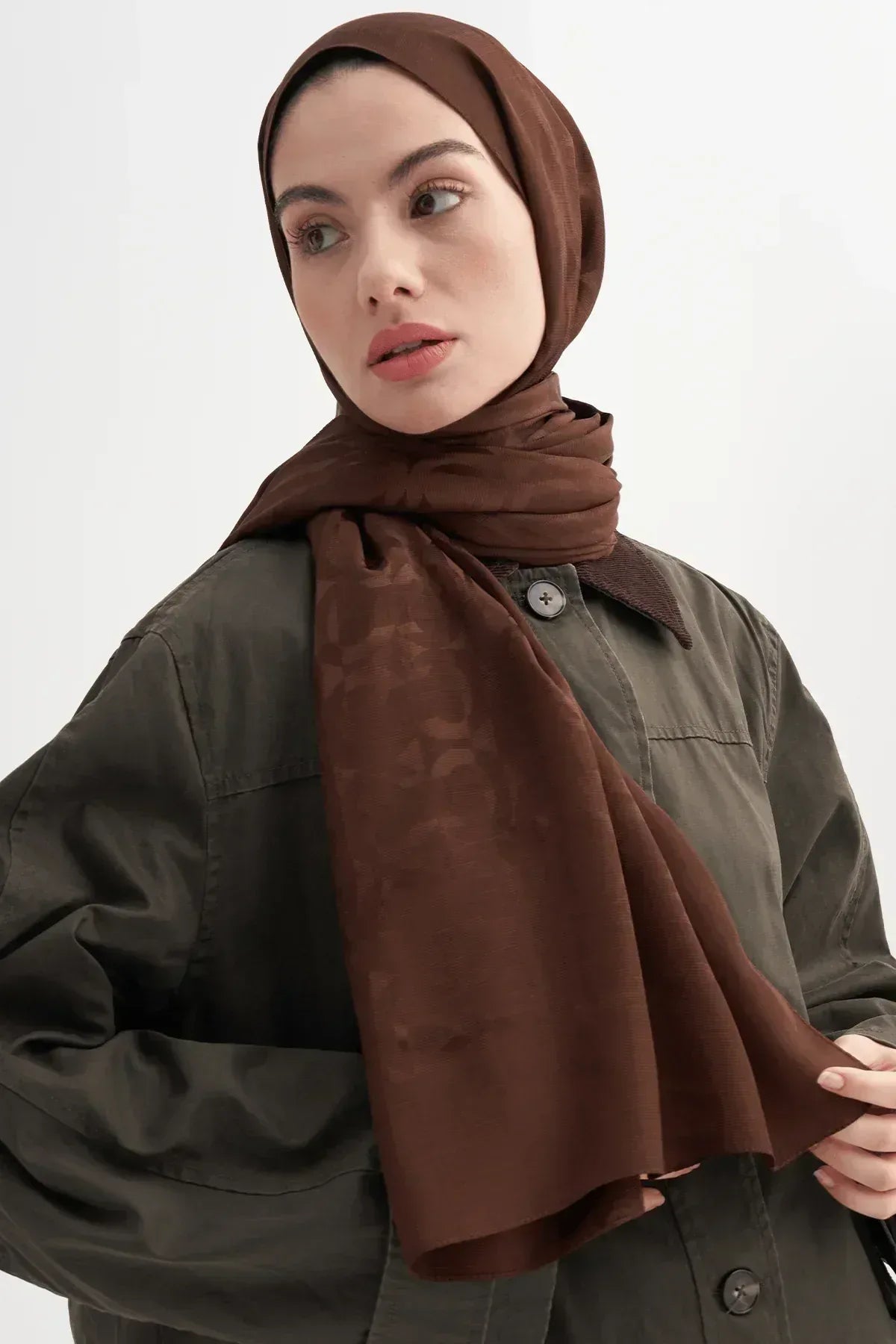 blok-pattern-rina-viscose-scarf-dark-brown-4427 - Carell Hijab