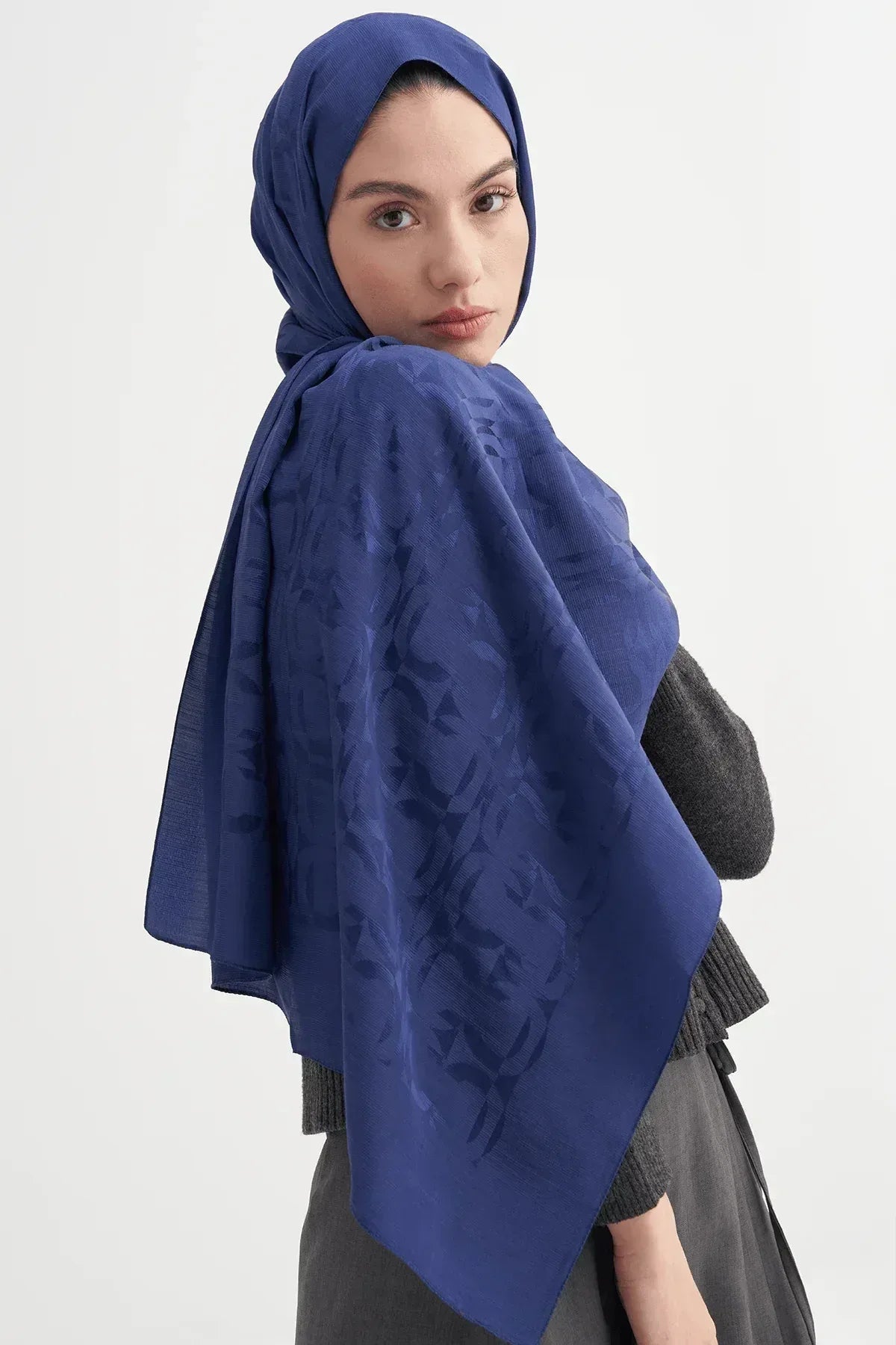 blok-pattern-rina-viscose-scarf-deep-blue-4542 - Carell Hijab