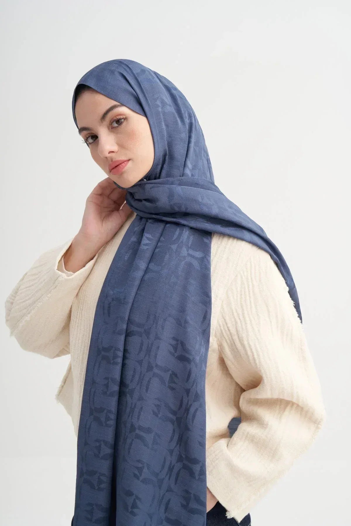 blok-pattern-rina-viscose-scarf-denim-blue-4697 - Carell Hijab