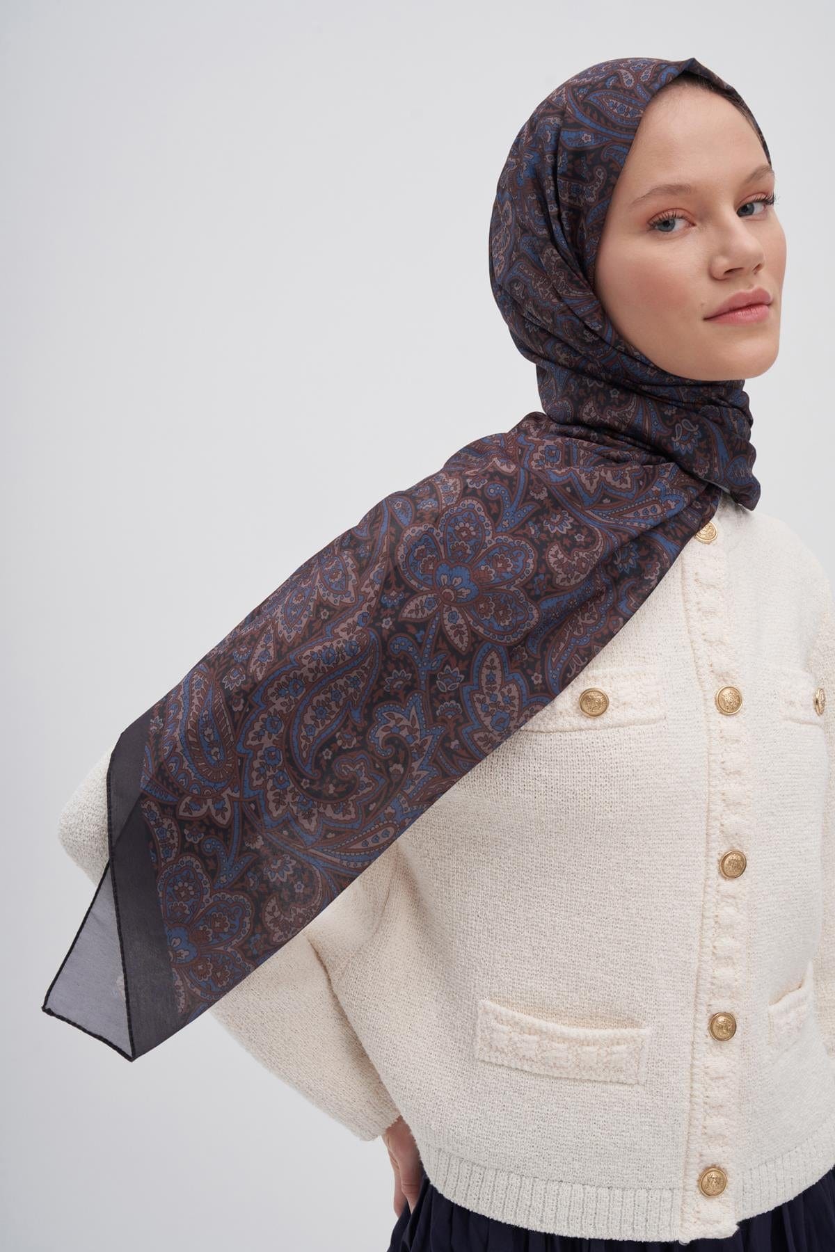 Bloom Nilla Cotton Scarf Brown