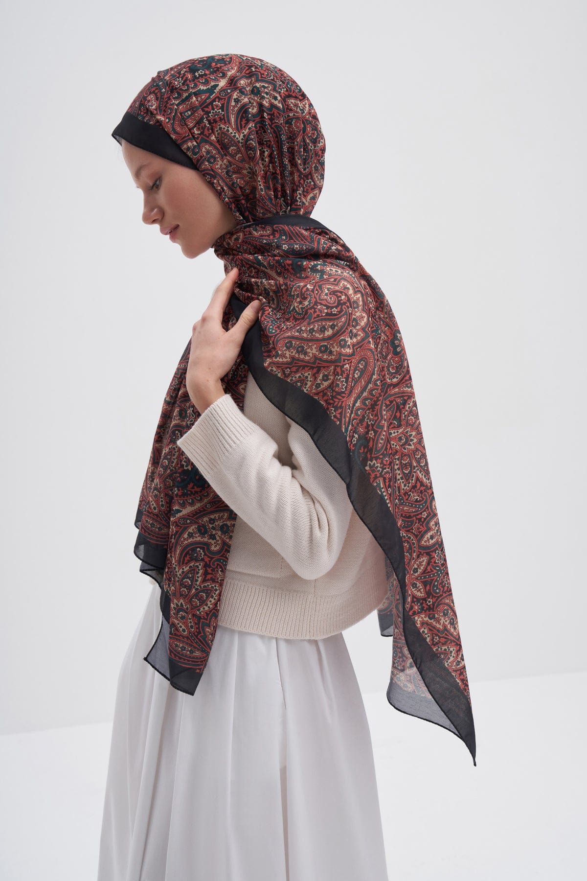 bloom-nilla-cotton-scarf-tile-3287.jpg
