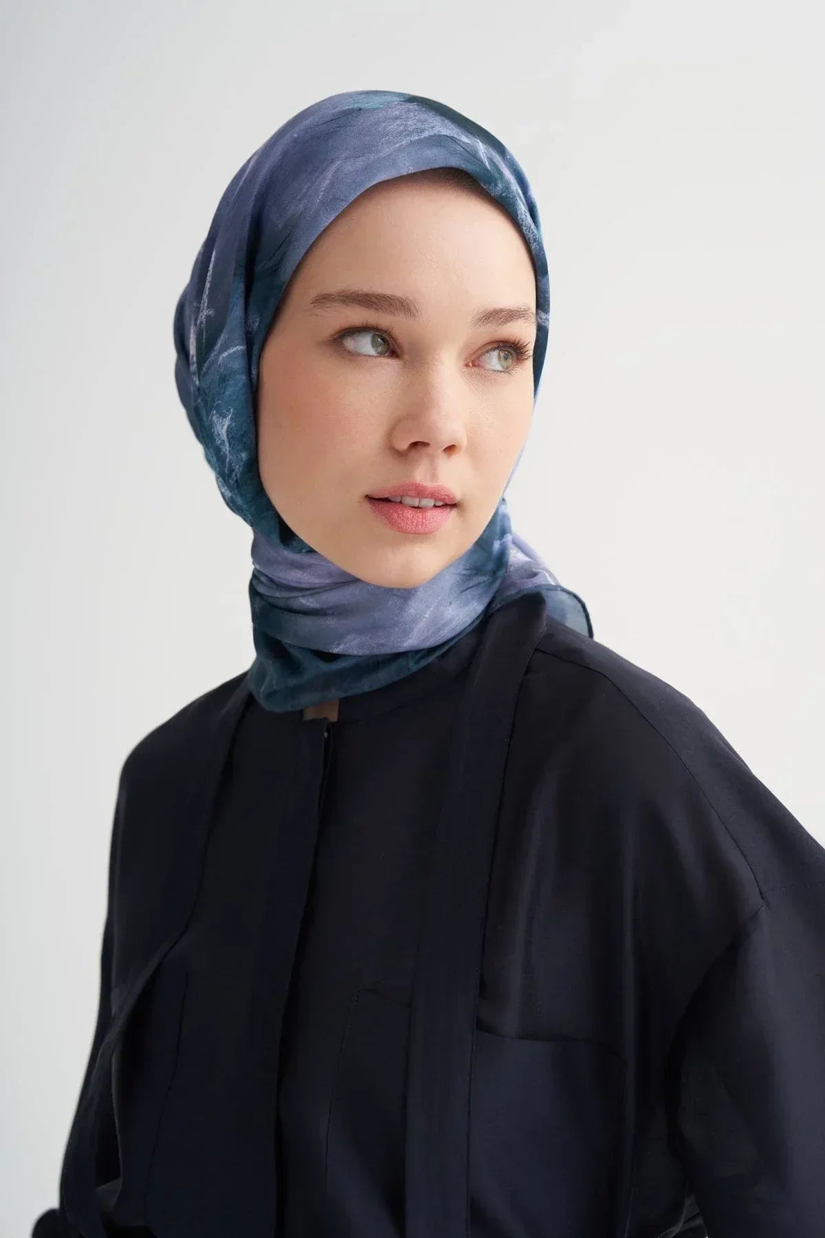 bloomia-soft-scarf-blue-4902 - Carell Hijab
