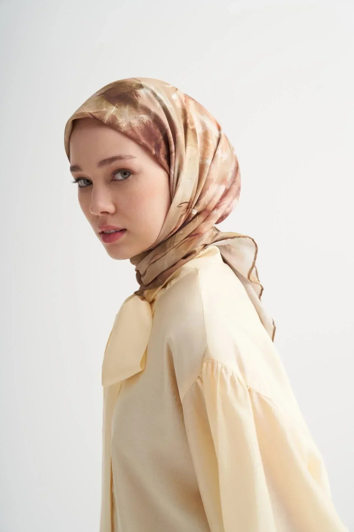 bloomia-soft-scarf-yellow-4895 - Carell Hijab