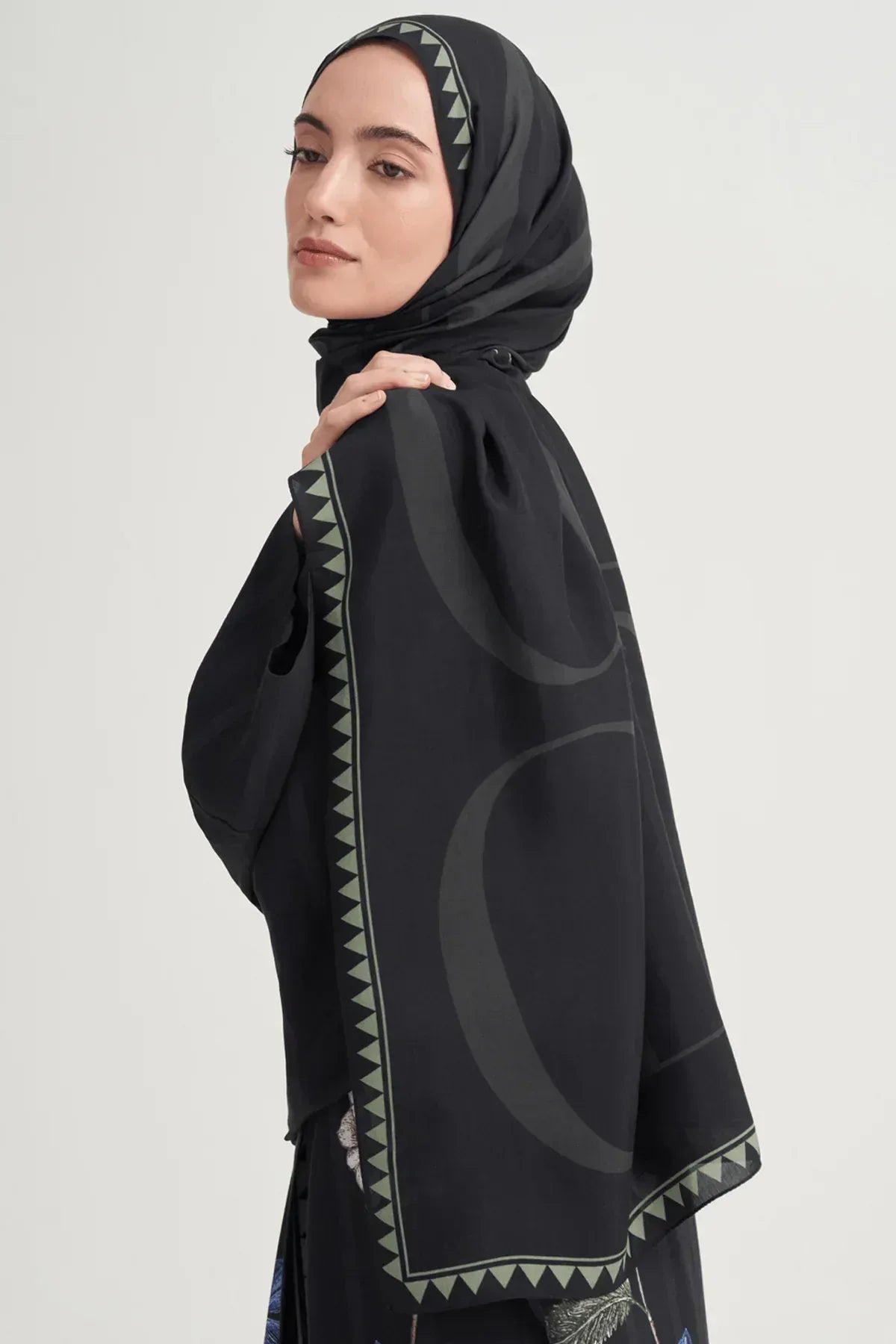 blossra-monogram-viscose-scarf-black-4529 - Carell Hijab