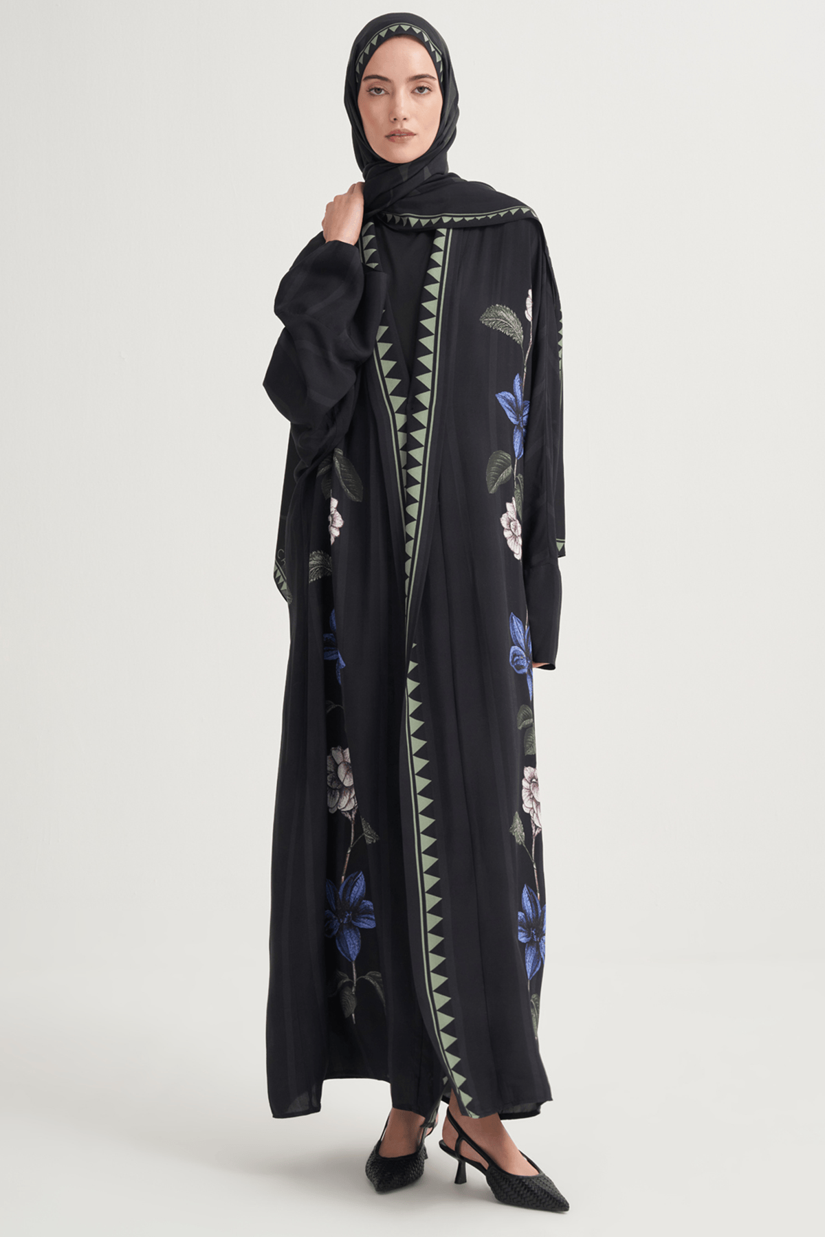 Blossra Premium Viscose Abaya Black