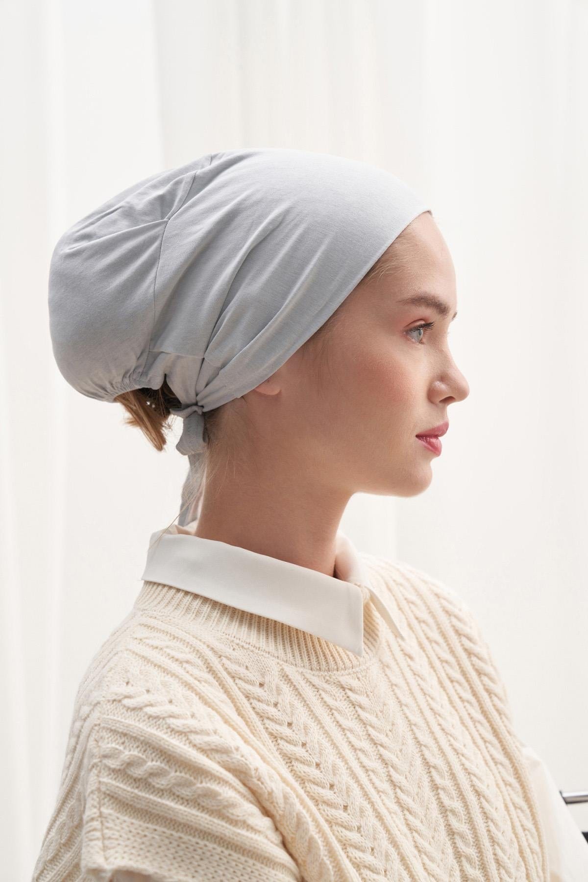 bonnet-light-gray-1788.jpg