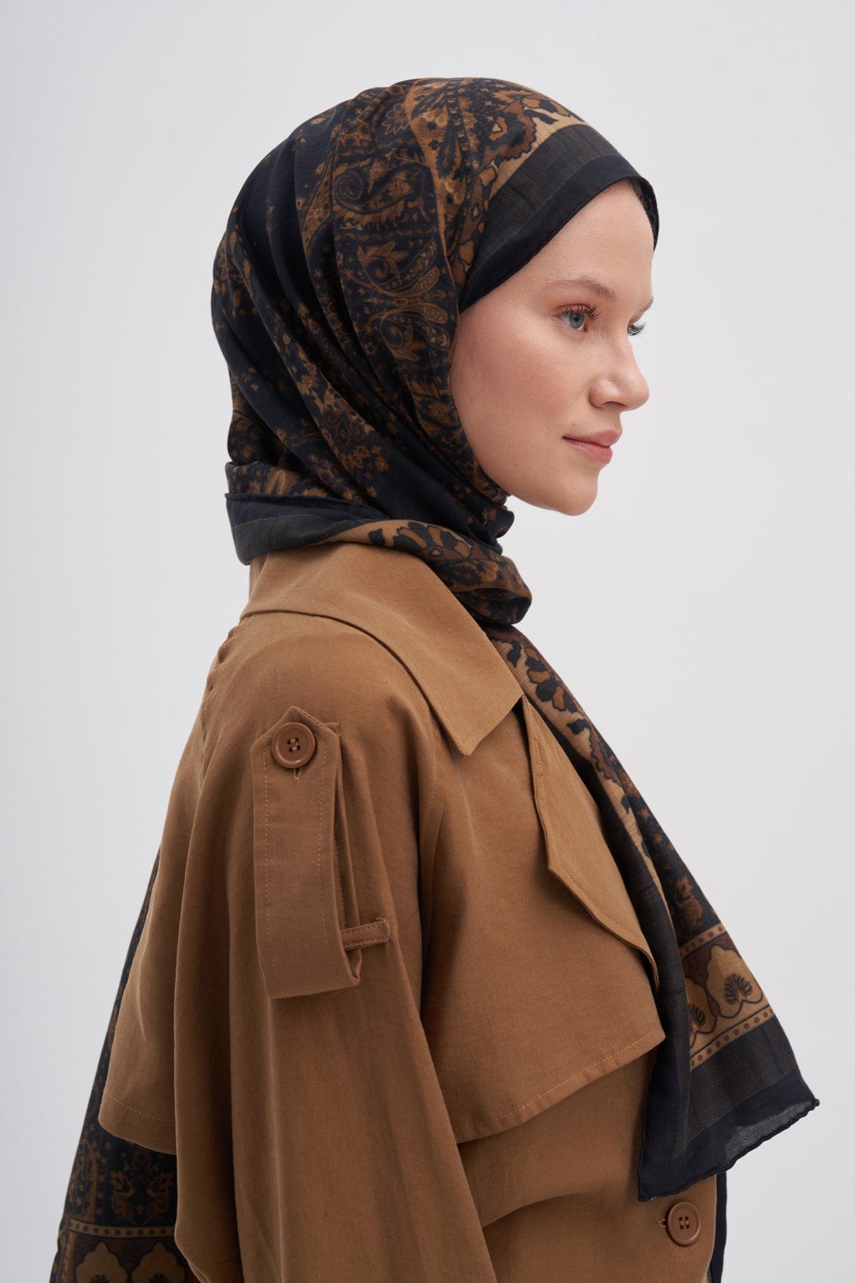 Breeze Early Silk Scarf Bitter Coffee