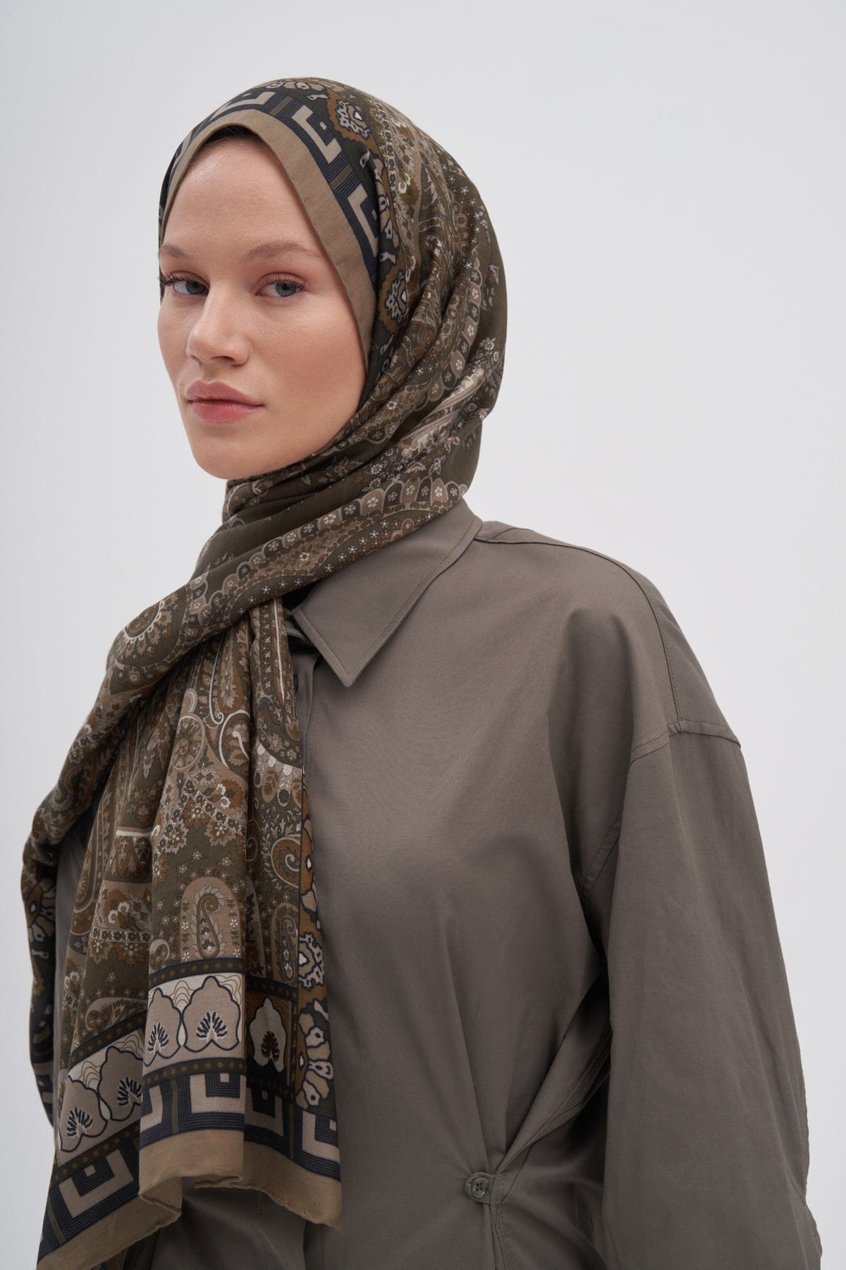 breeze-early-silk-scarf-mink-2861.jpg