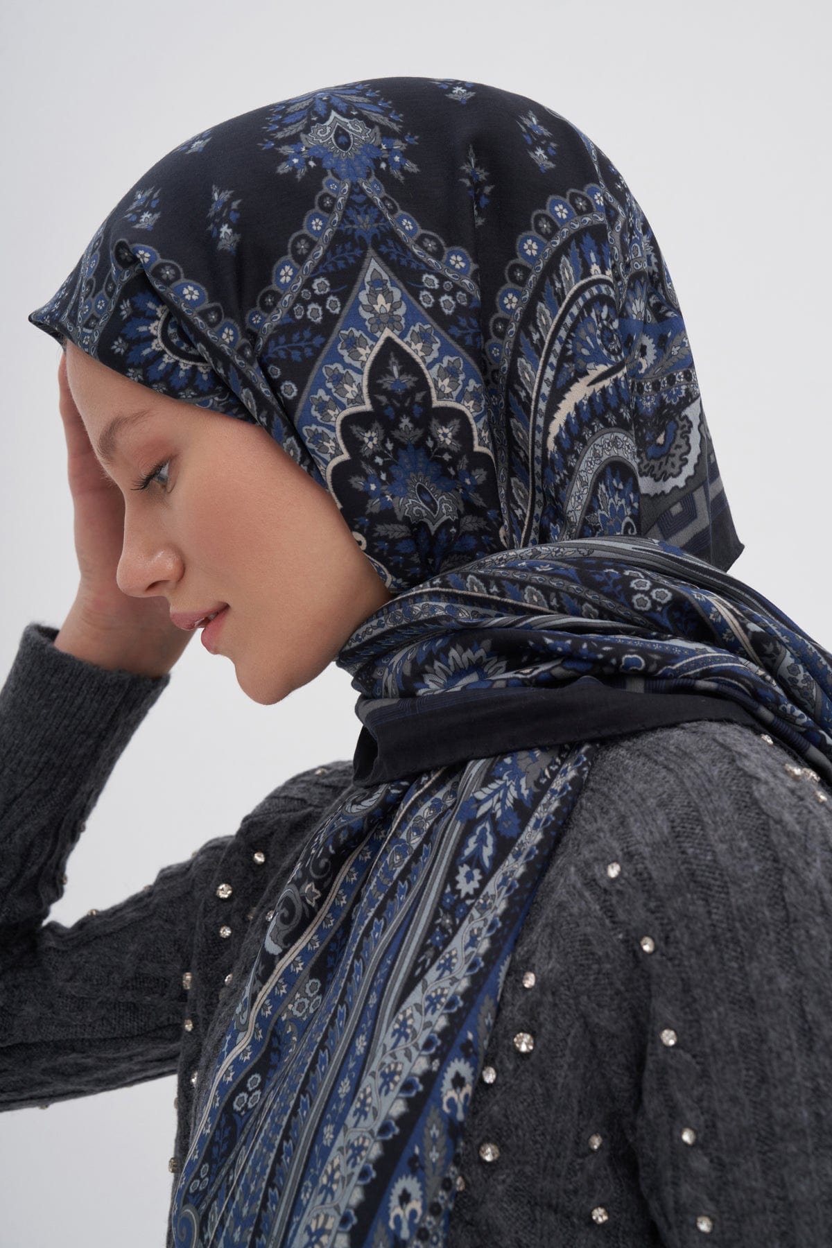 Breeze Early Silk Scarf Navy Blue