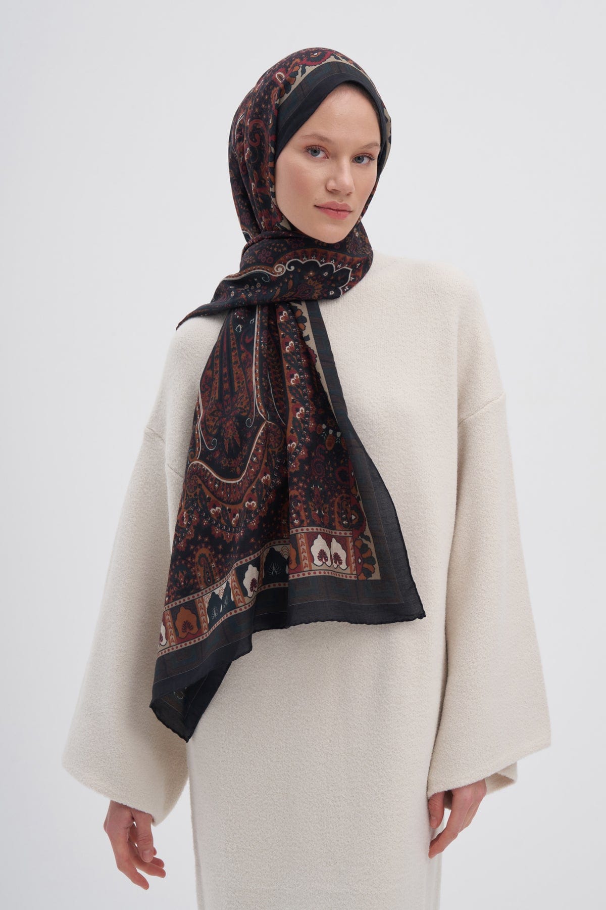 breeze-early-silk-scarf-reddish-2852.jpg