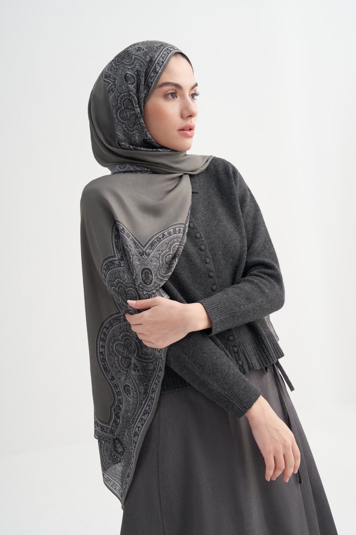 Breeze Incira Viscose Scarf Gray