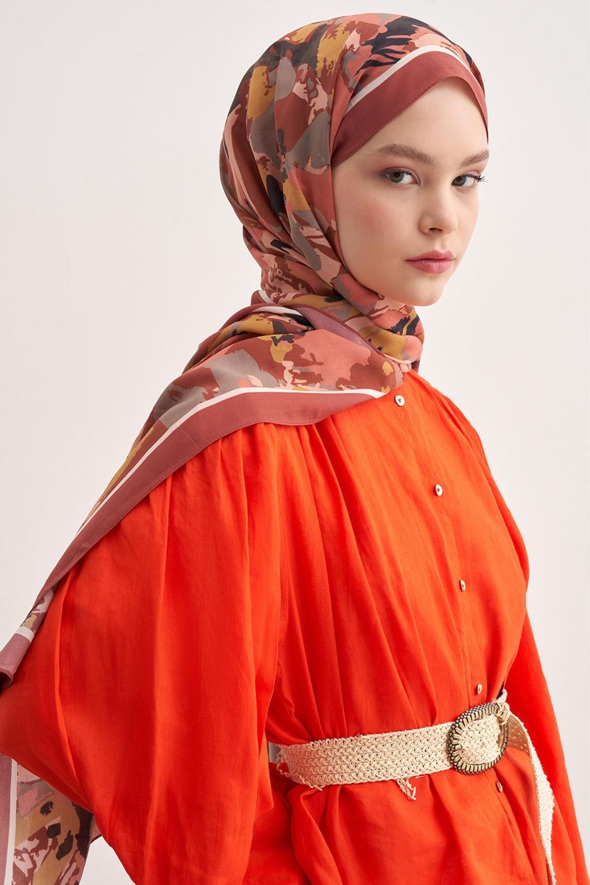 Brush Vela Viscose Scarf Dark Rose