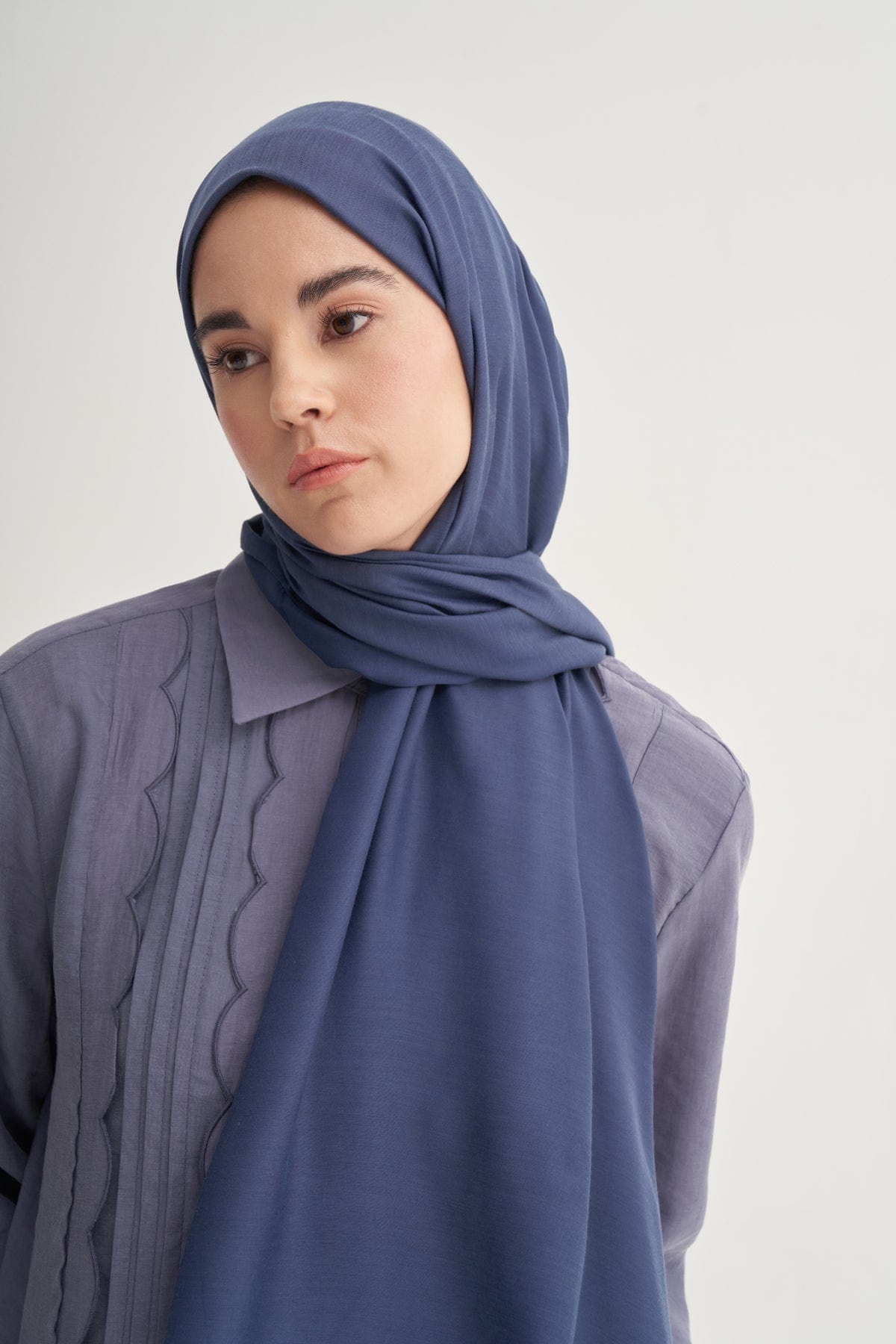 chantouk-reversible-silk-scarf-deep-blue-2692.jpg
