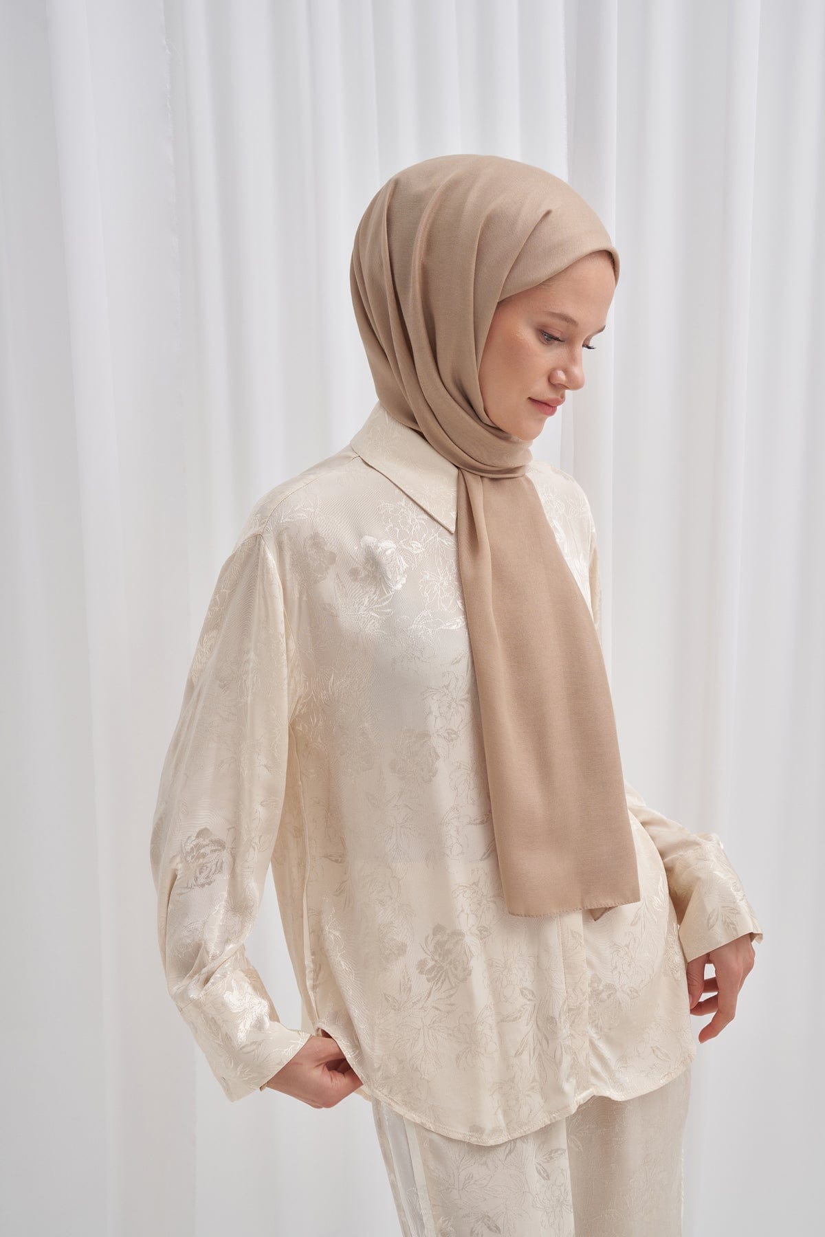 Chantouk Reversible Silk Scarf Gold