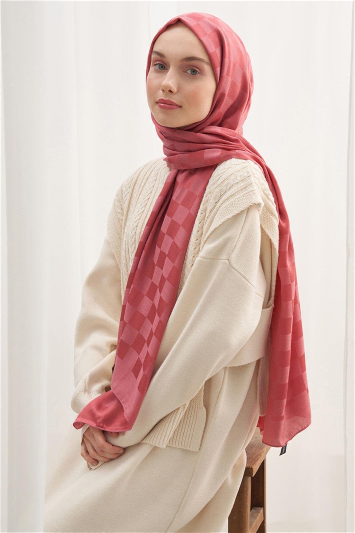 checkered-jacquard-italian-silk-scarf-coral-640.jpg