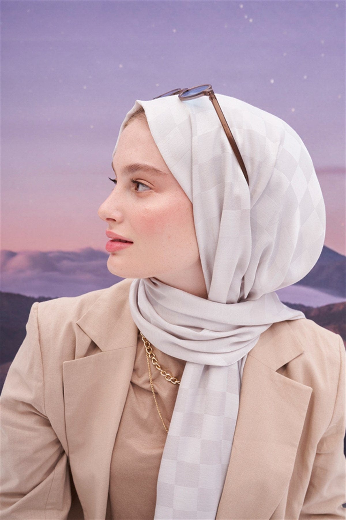 Checkered Jacquard Italian Silk Scarf Silver