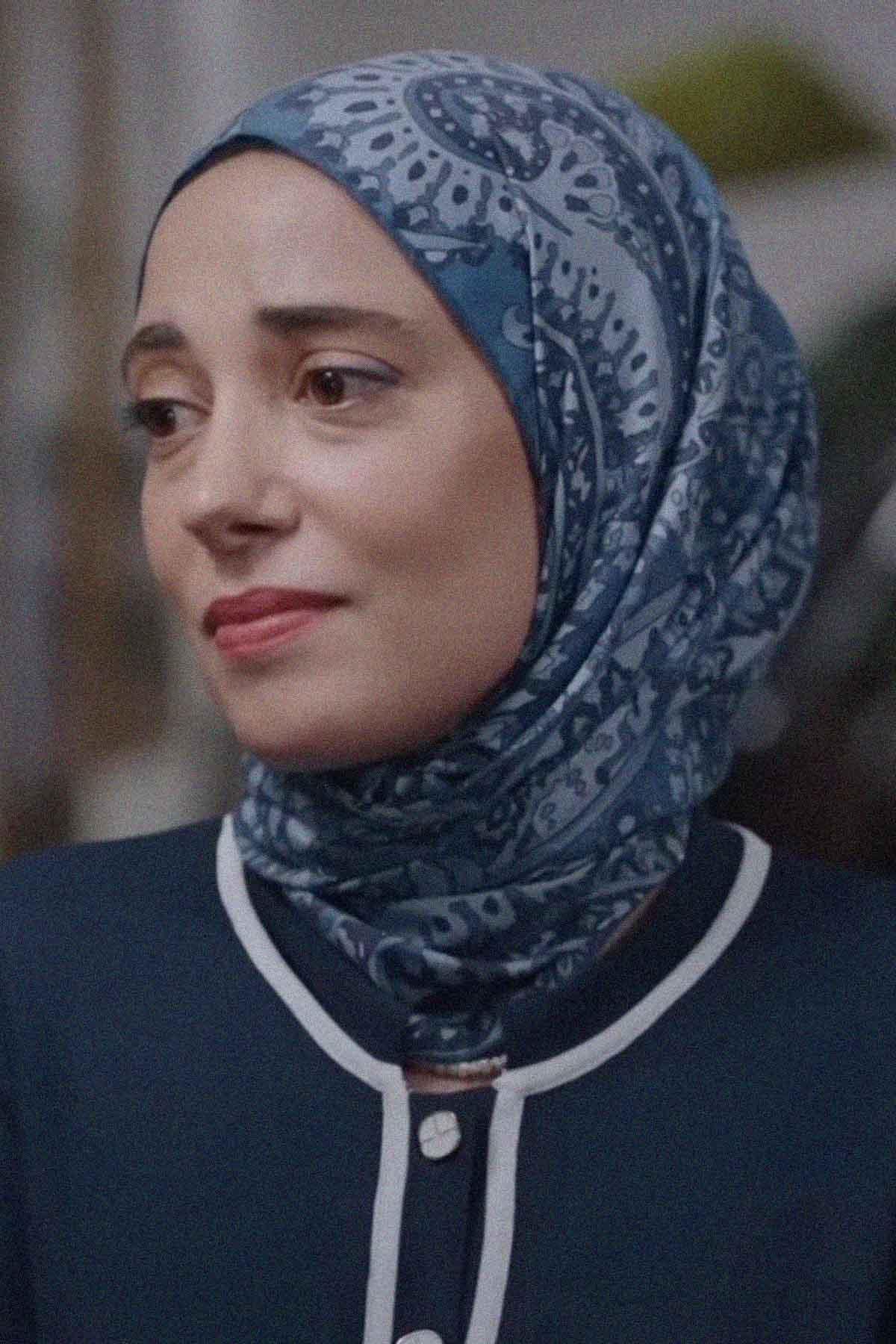 cranberry-sherbet-nursema-s-choice-night-comfy-silk-scarf-indigo-4243 - Carell Hijab