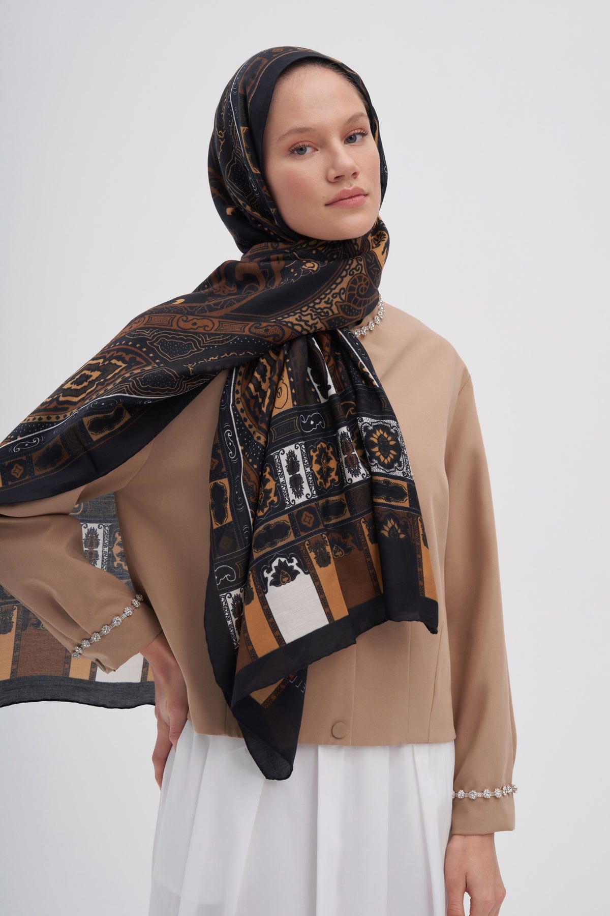 Deep Early Silk Scarf Caramel