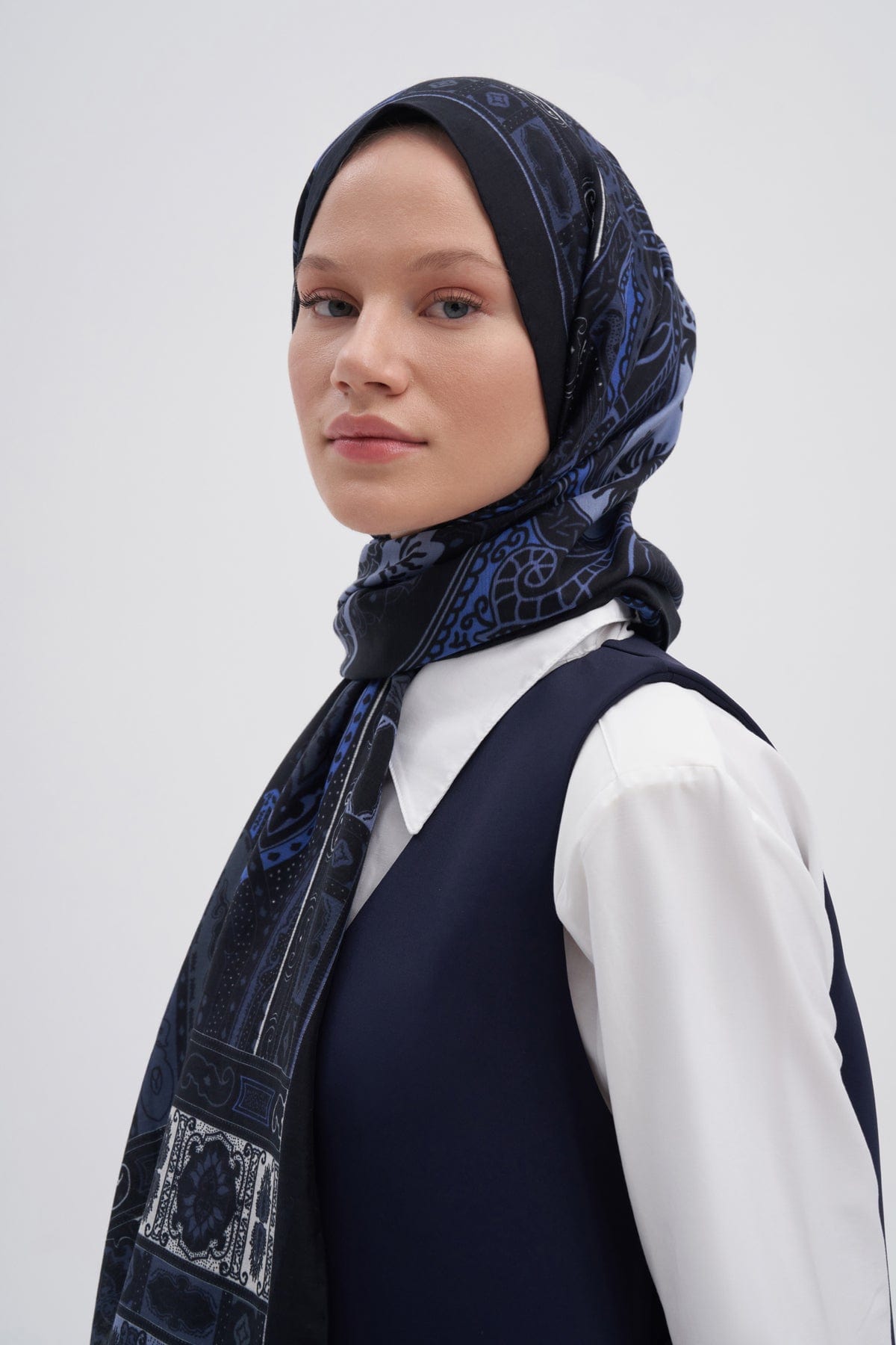 Deep Early Silk Scarf Indigo
