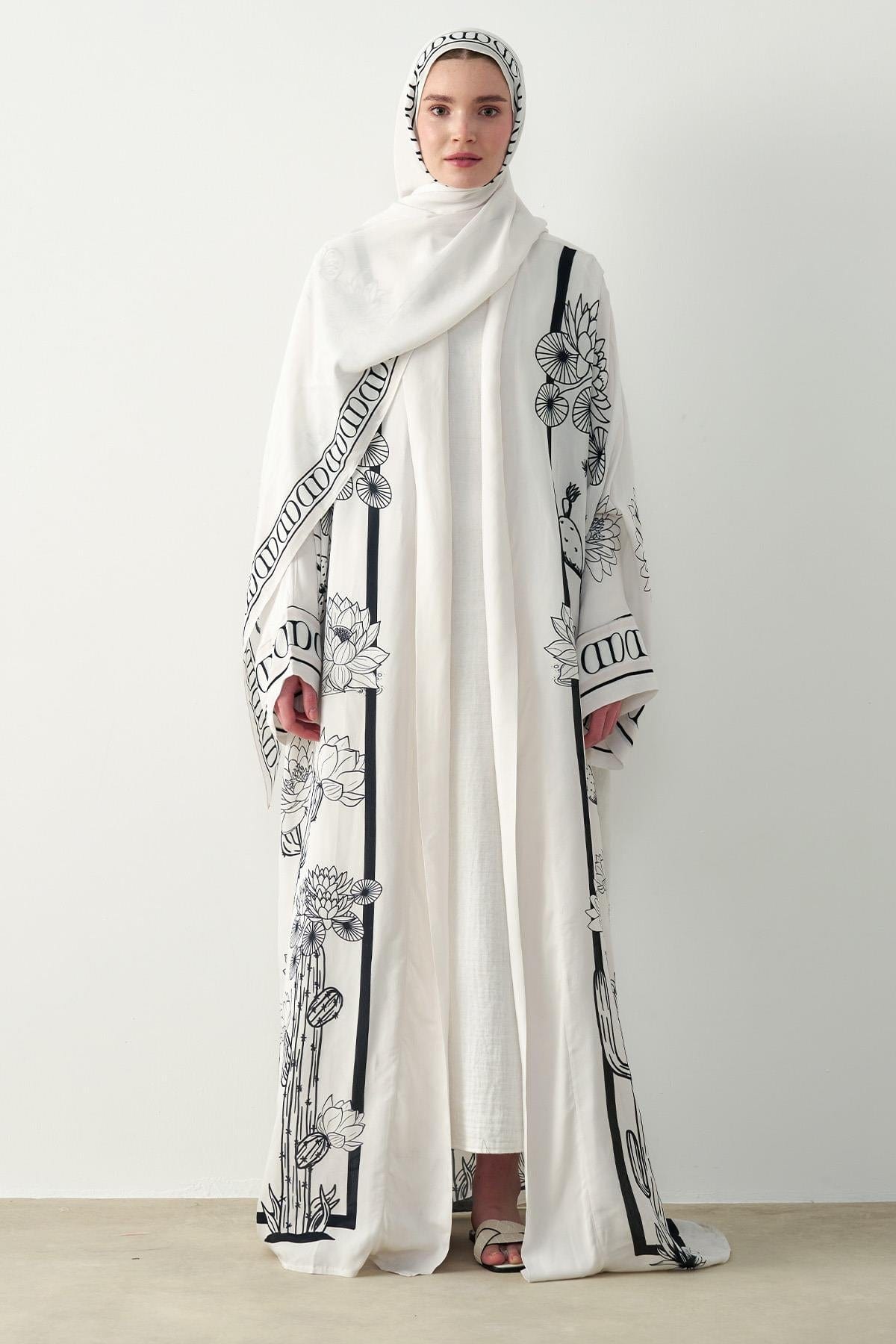desert-viscose-abaya-ecru-1604.jpg