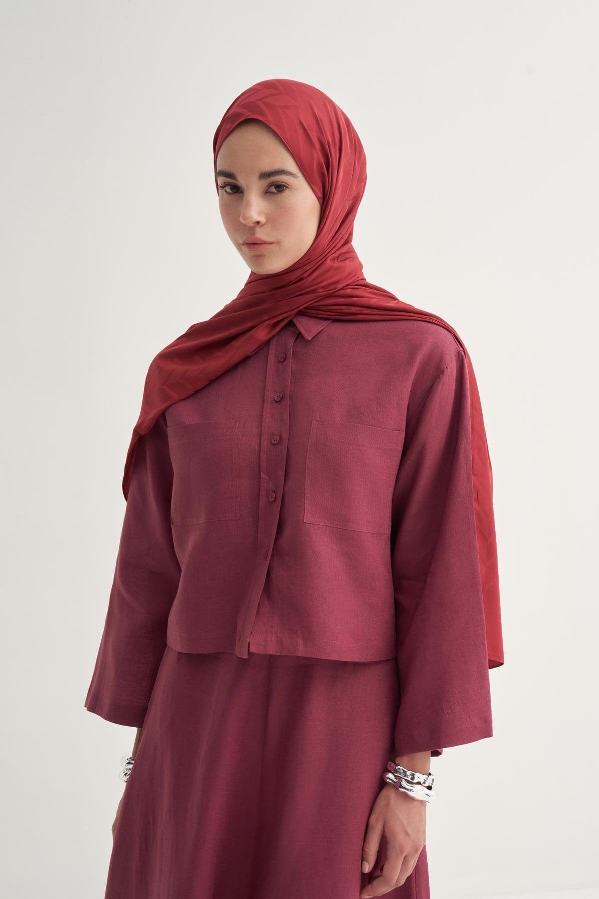 diamond-pattern-cotton-silk-scarf-with-burgundy-2421.jpg