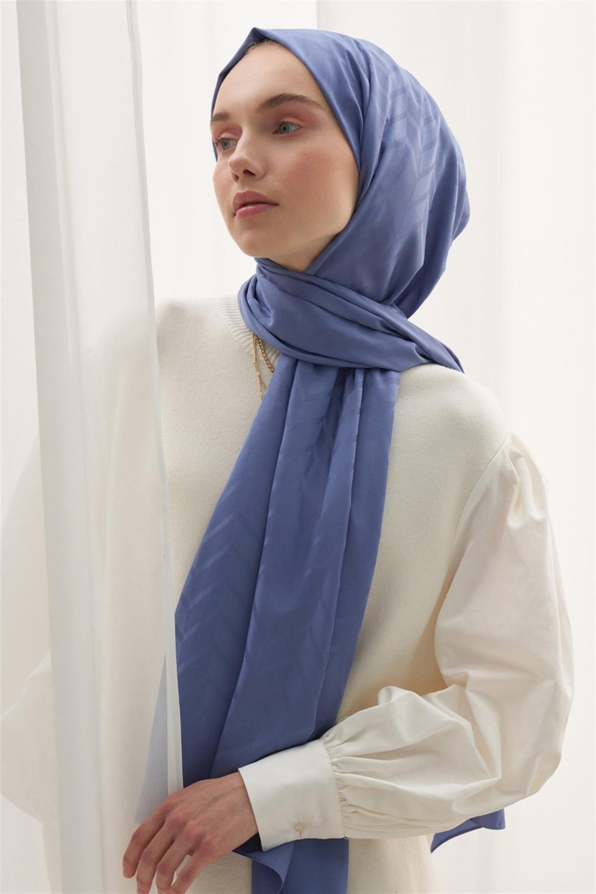 diamond-pattern-cotton-silk-scarf-with-denim-blue-2427.jpg